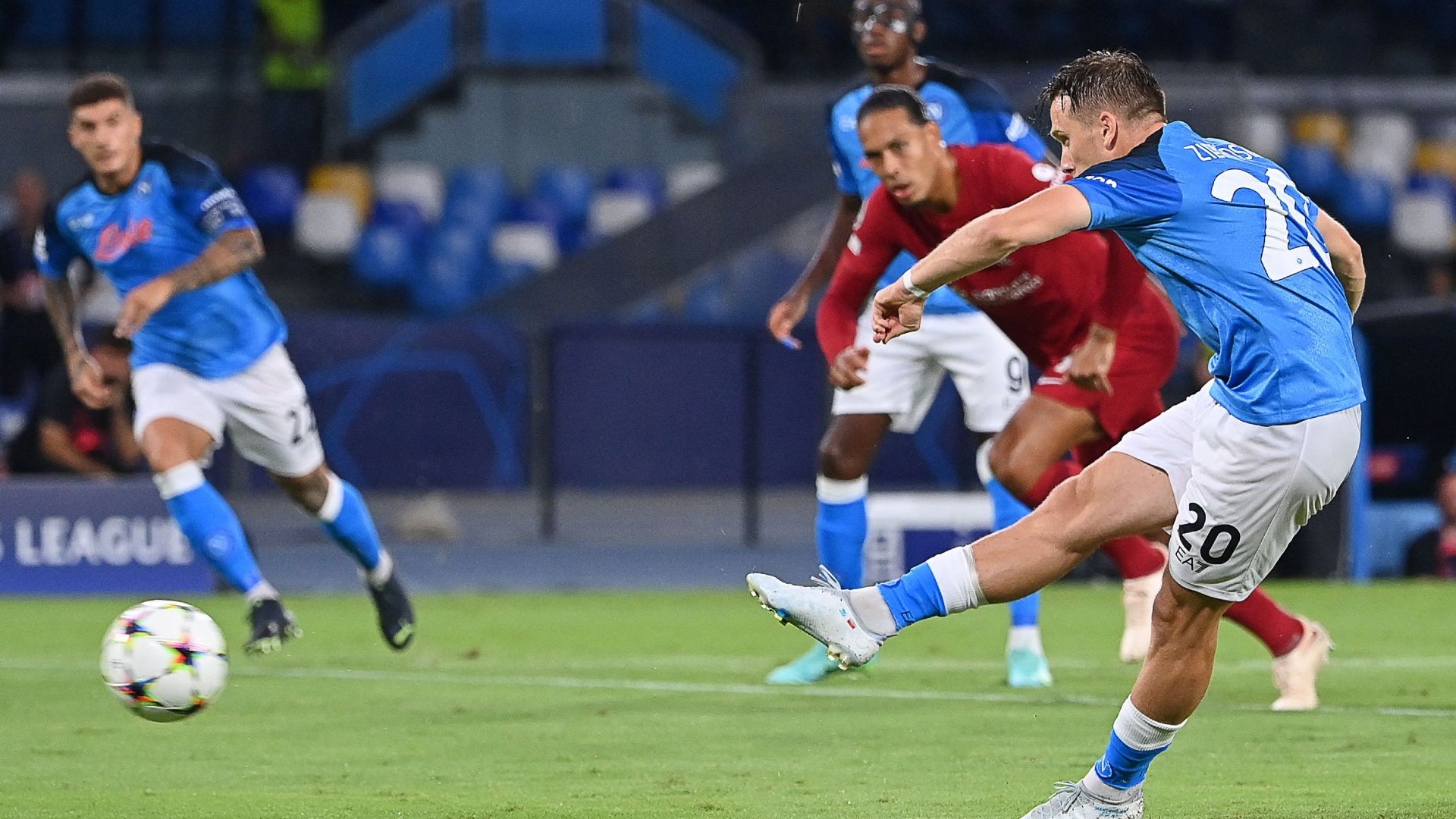 Piotr Zielinski Napoli Liverpool 2022