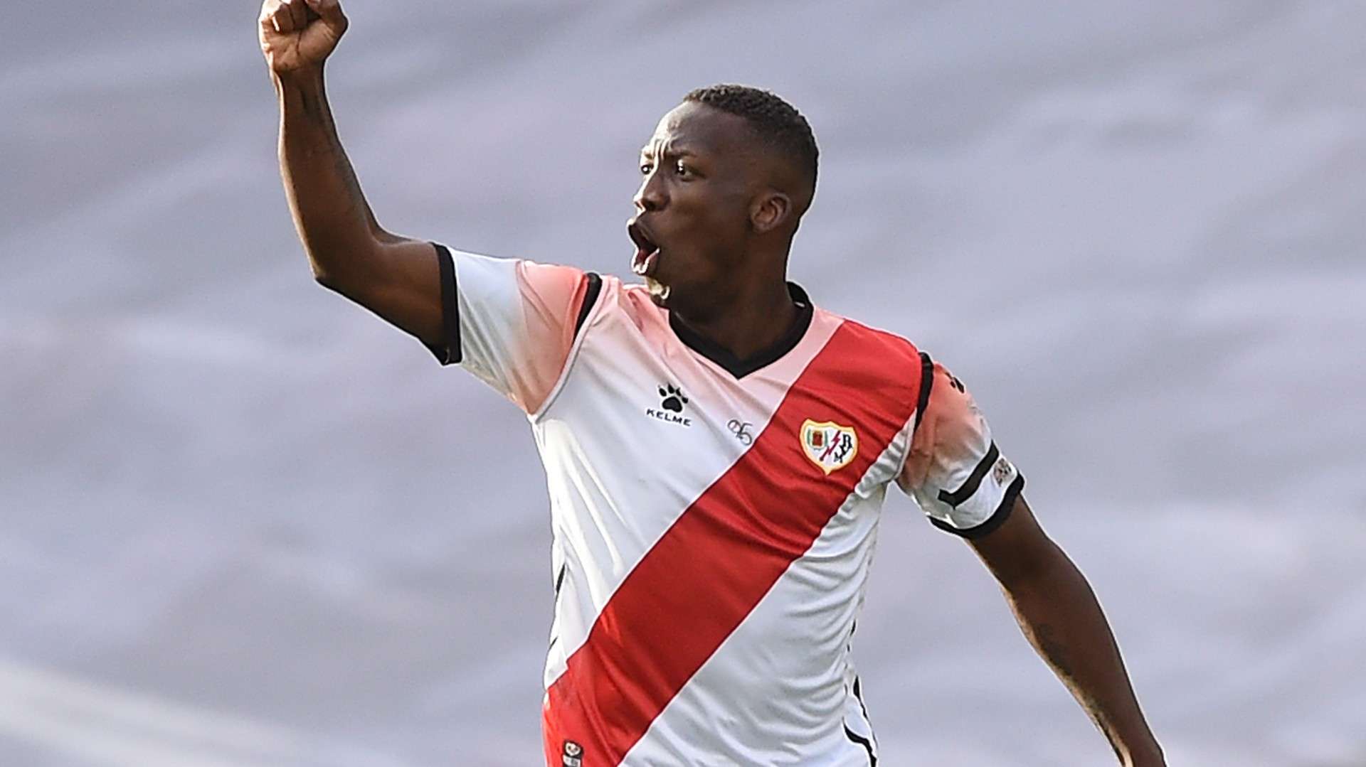 Luis Advíncula Rayo Vallecano 2020