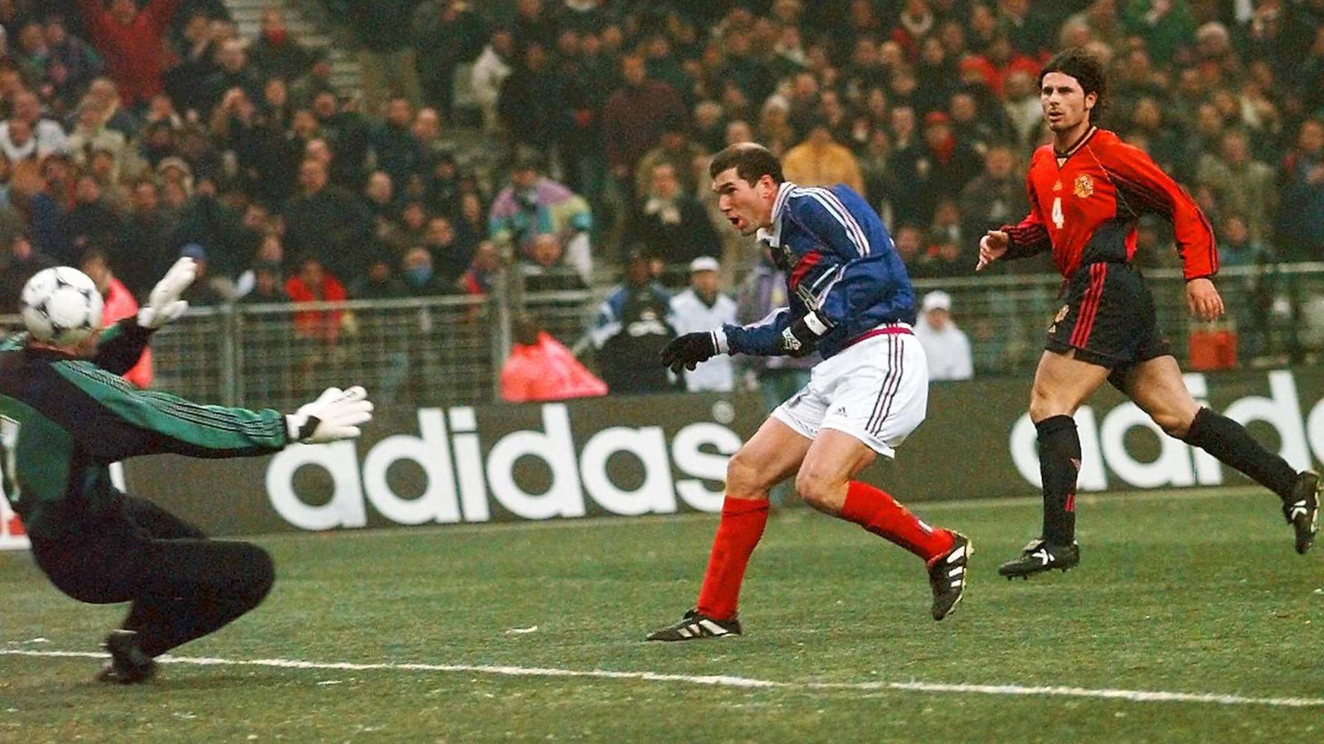Zinedine Zidane Zinedine Zidane France Spain International Friendly 280198