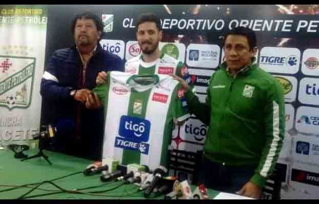 Patricio Vidal, Oriente