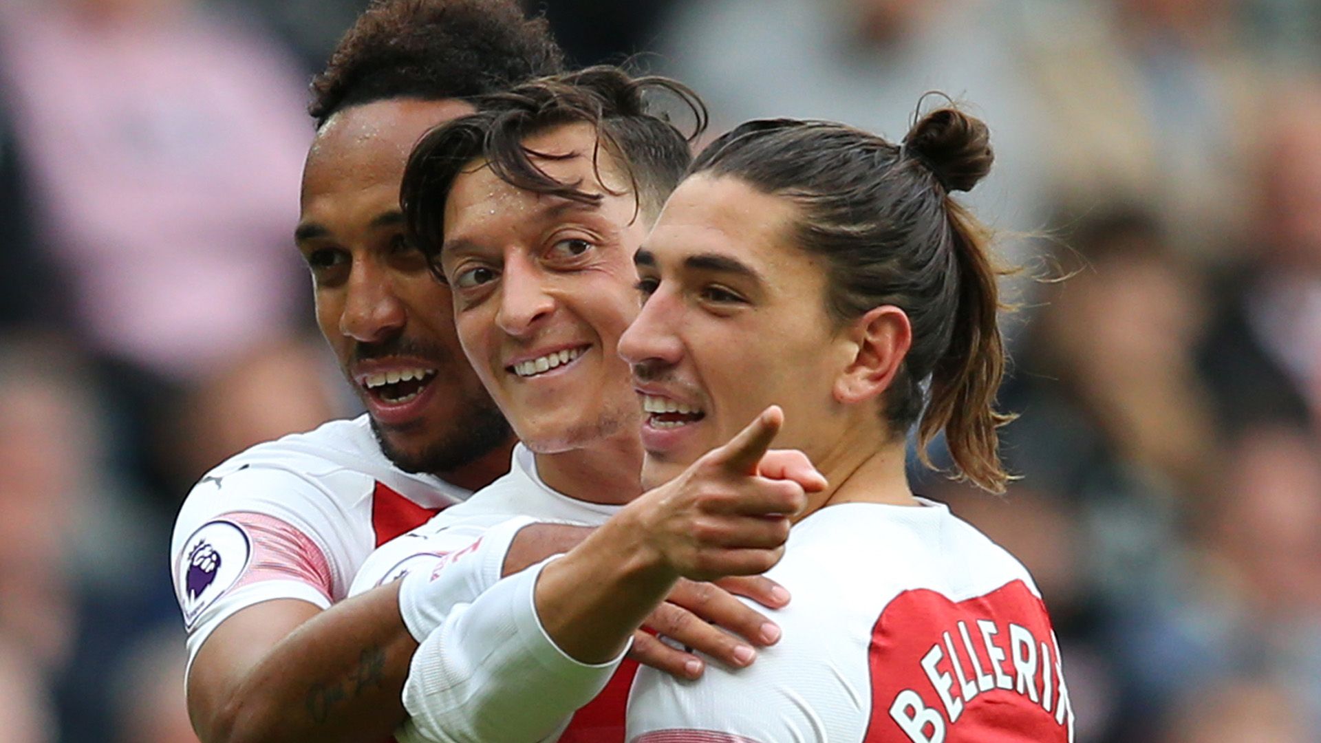 Pierre-Emerick Aubameyang Mesut Ozil Hector Bellerin Arsenal 2018