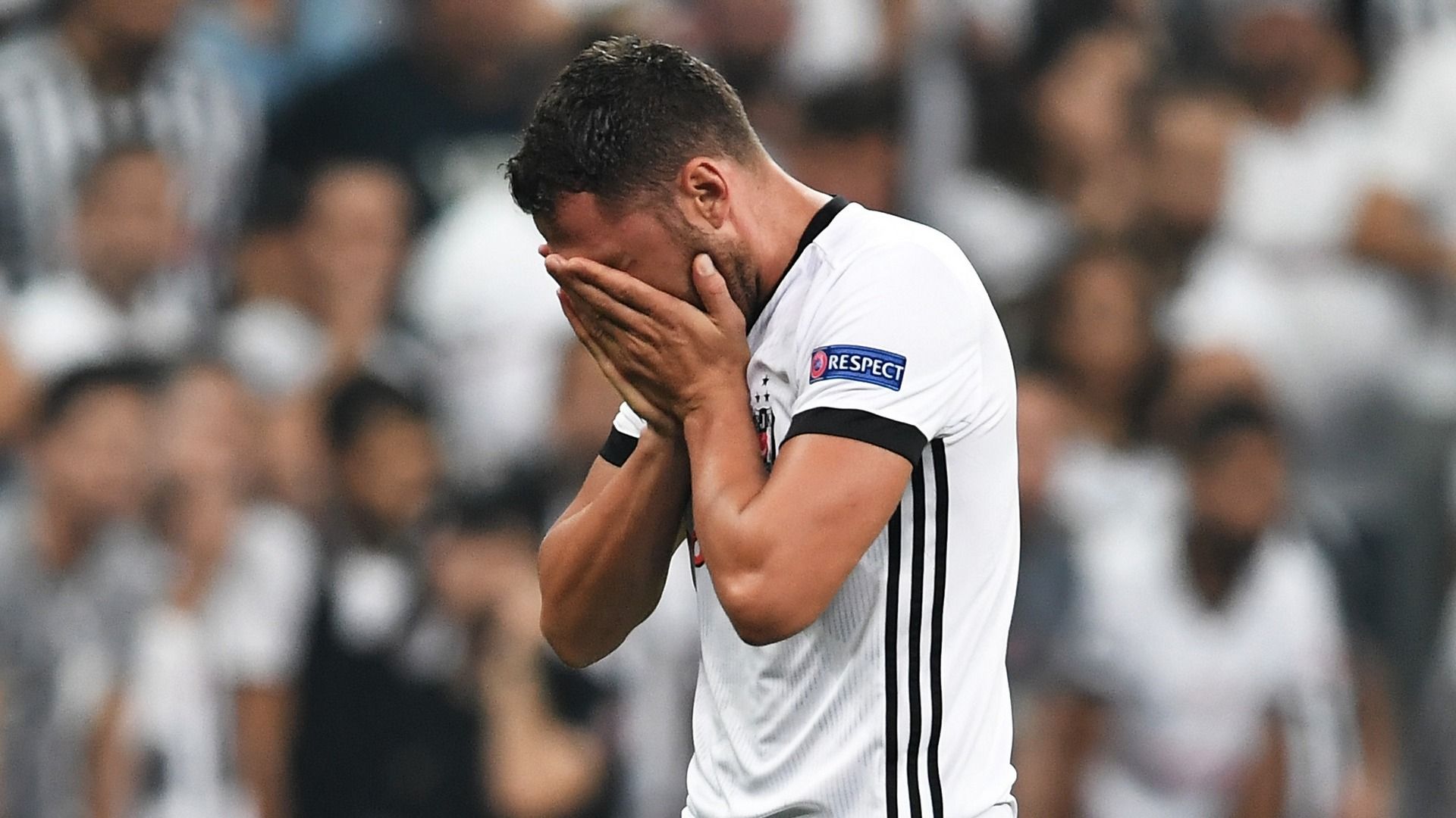 Dusko Tosic Besiktas 9262017 UCL
