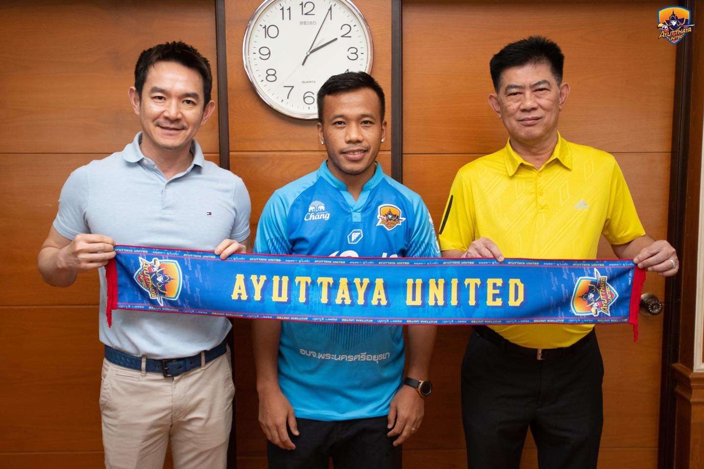 ดัสกร ทองเหลา