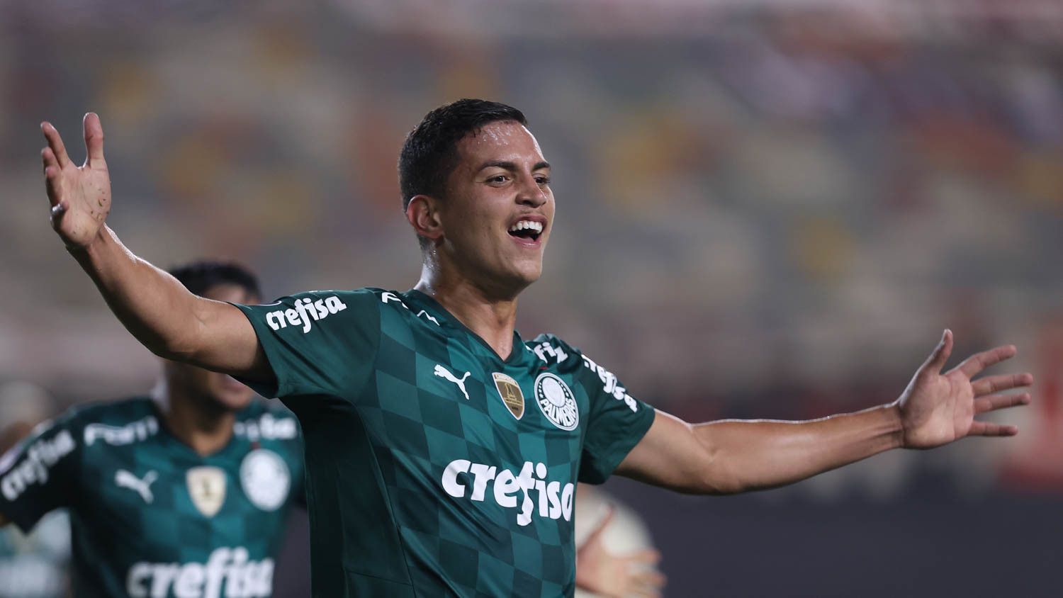 Zagueiro Renan comemora gol - Universitário-PER 2 x 3 Palmeiras - Libertadores 2021