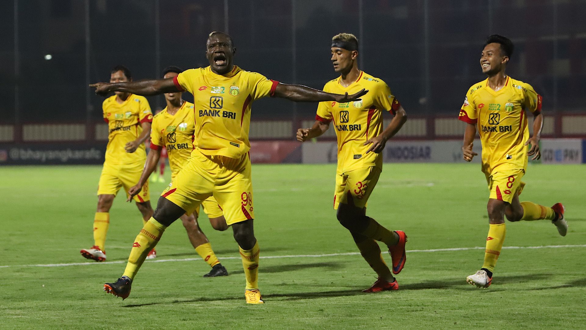 Selebrasi Herman Dzumafo - Bhayangkara FC