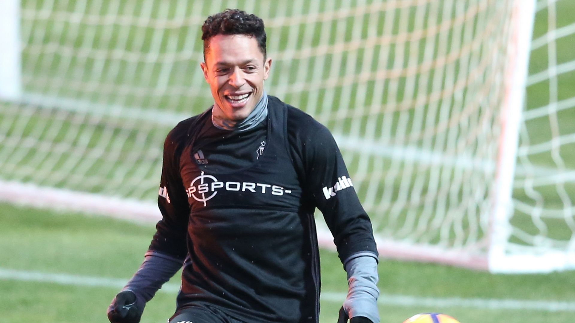 Adriano Correia Besiktas