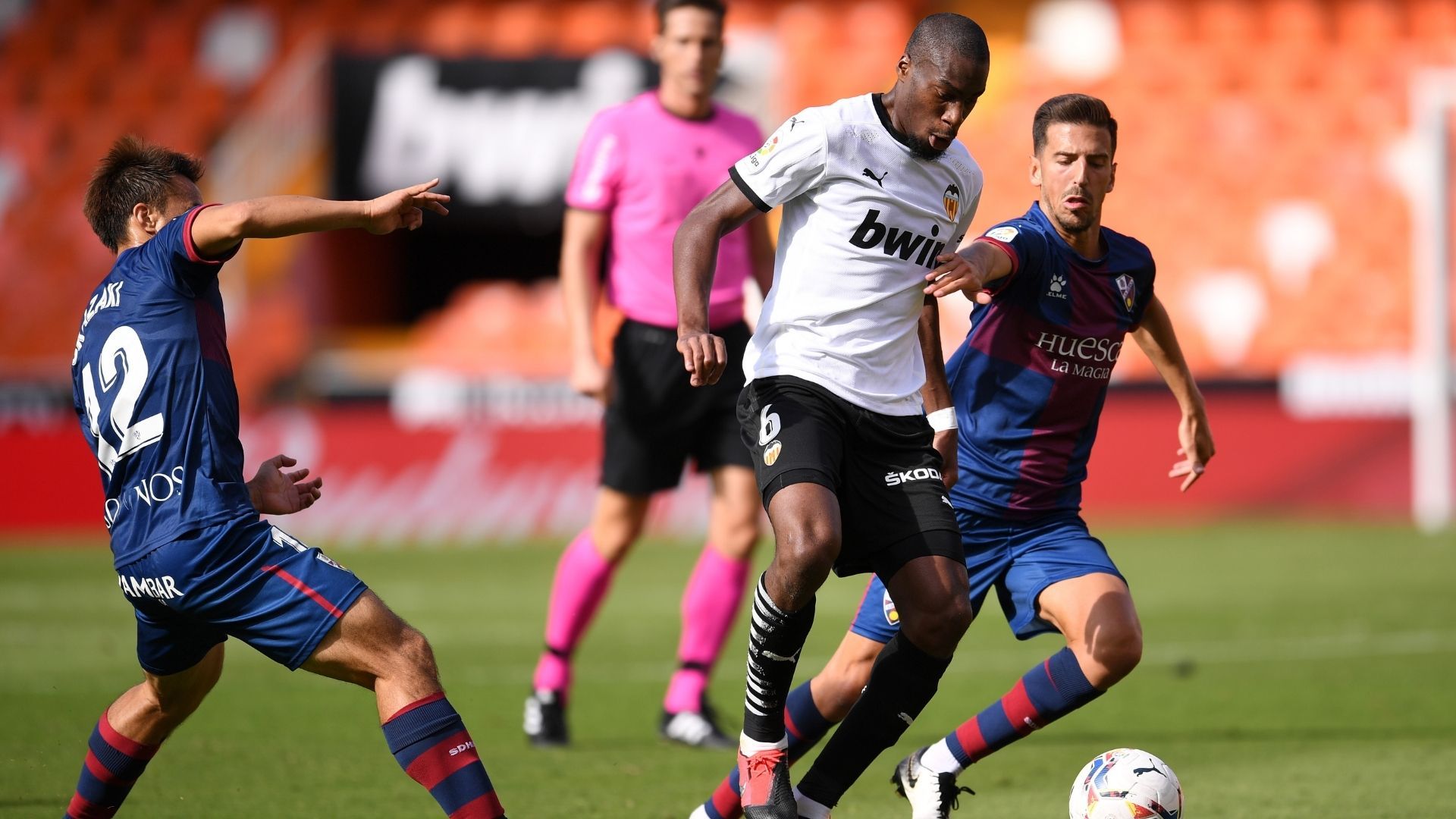 Valencia Huesa Kondogbia La Liga