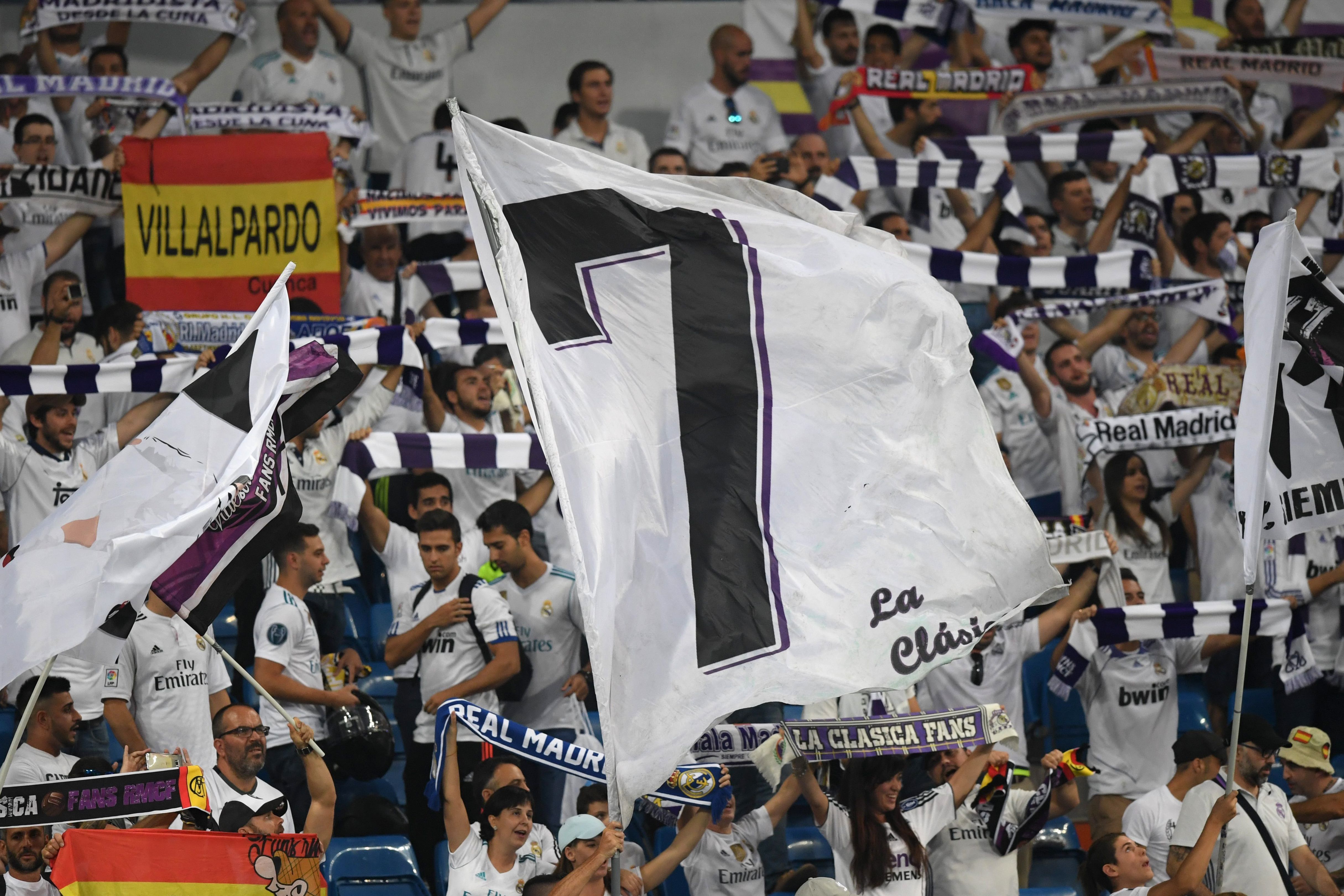 Real Madrid fans