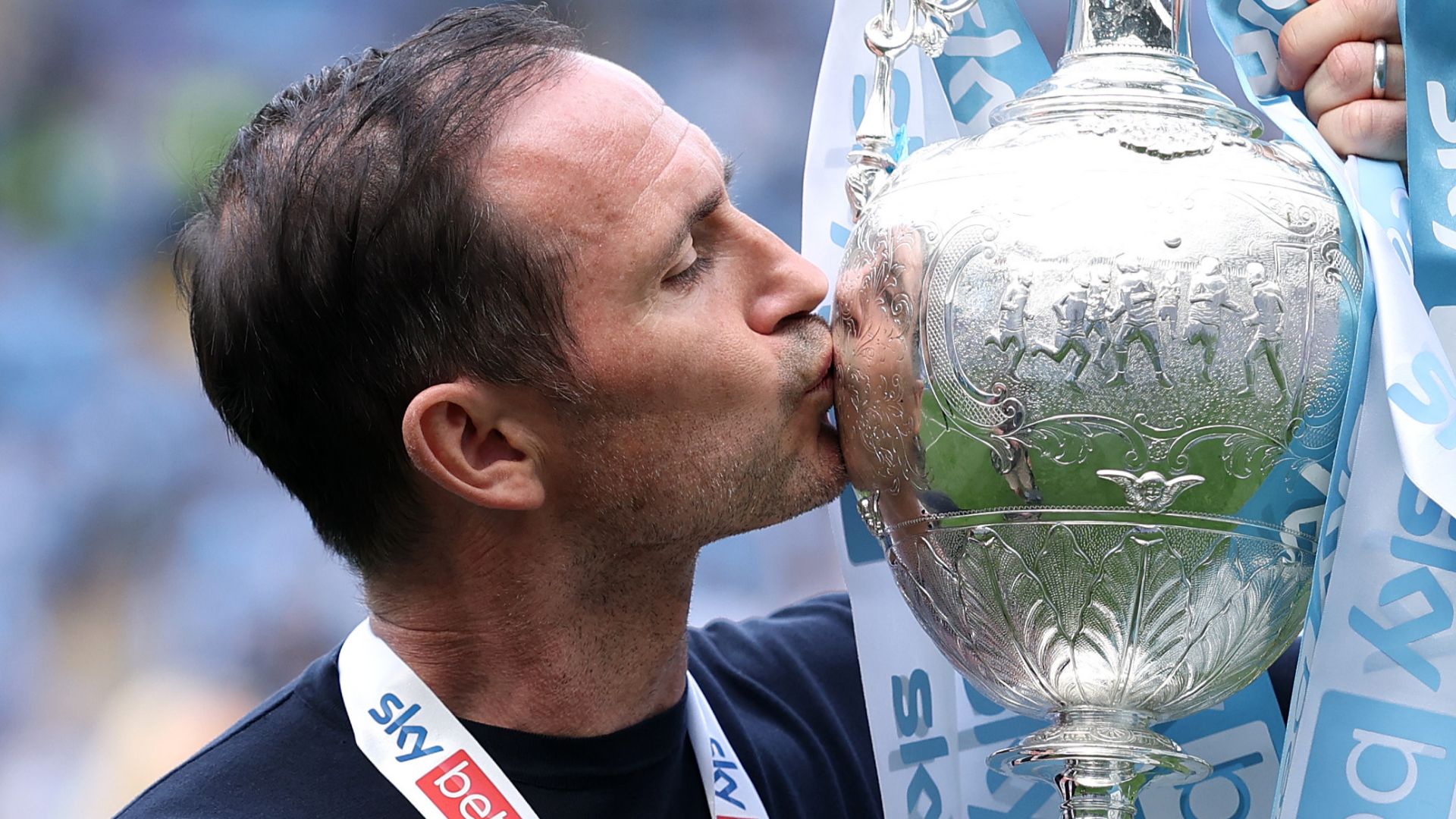 Frank Lampard Coventry Championship trophy 2025-26