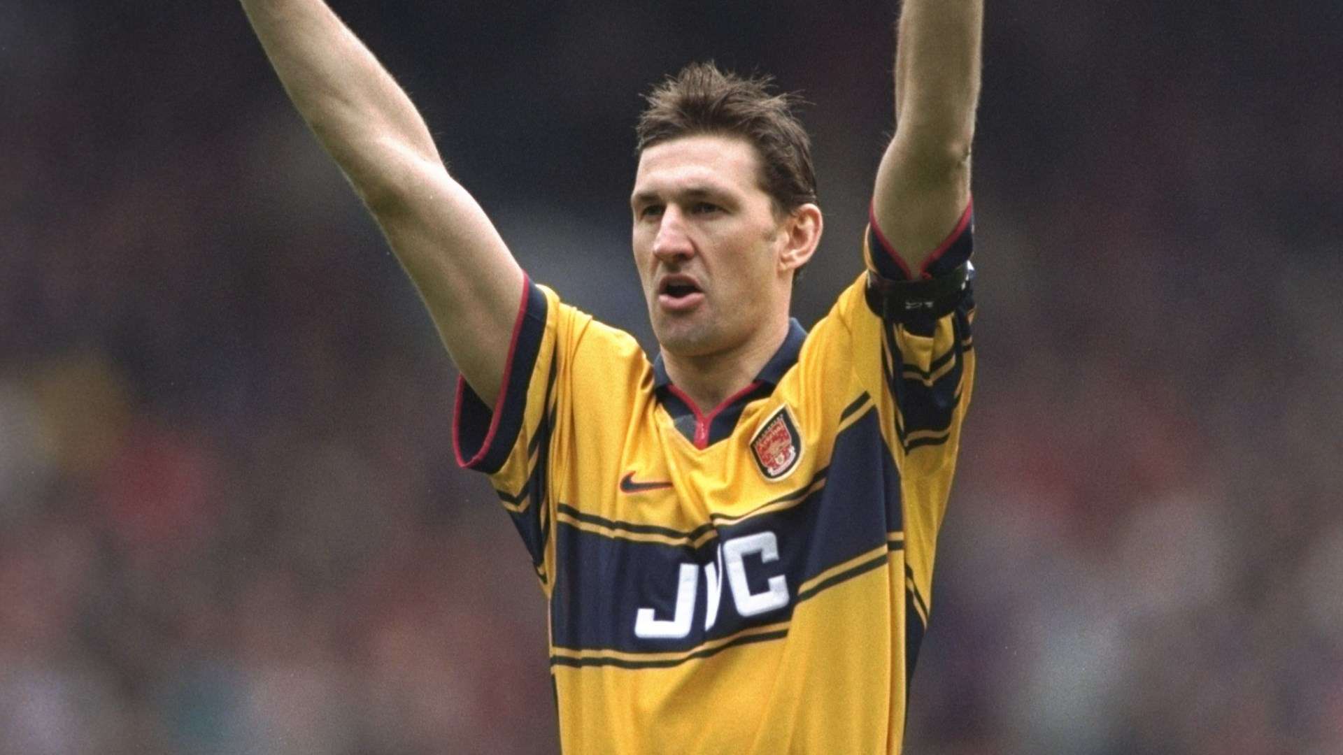 Tony Adams Arsenal 1998