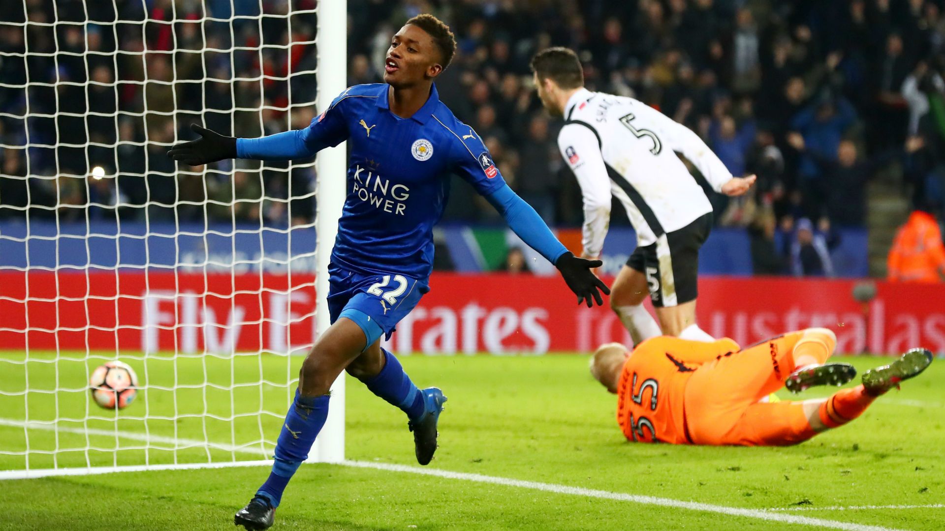 Demarai Gray Leicester Derby FA Cup