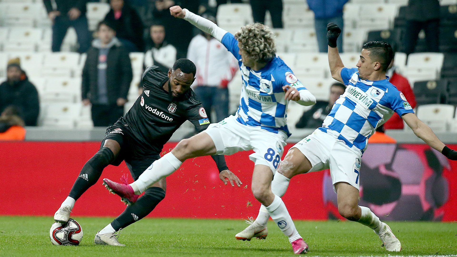 Besiktas Erzurumspor 01222020