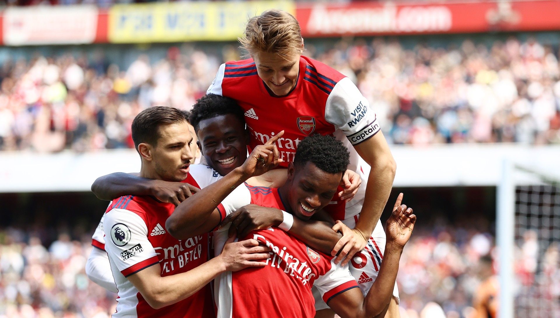 arsenal-leeds_goal.jpg