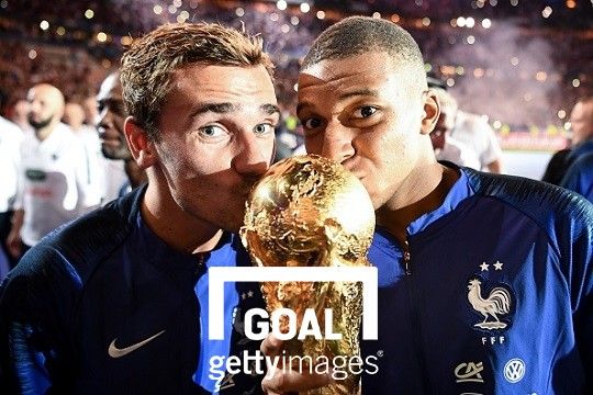 프랑스 축구선수 앙투완 그리즈만(좌)과 킬리안 음바페(우). 사진=게티이미지