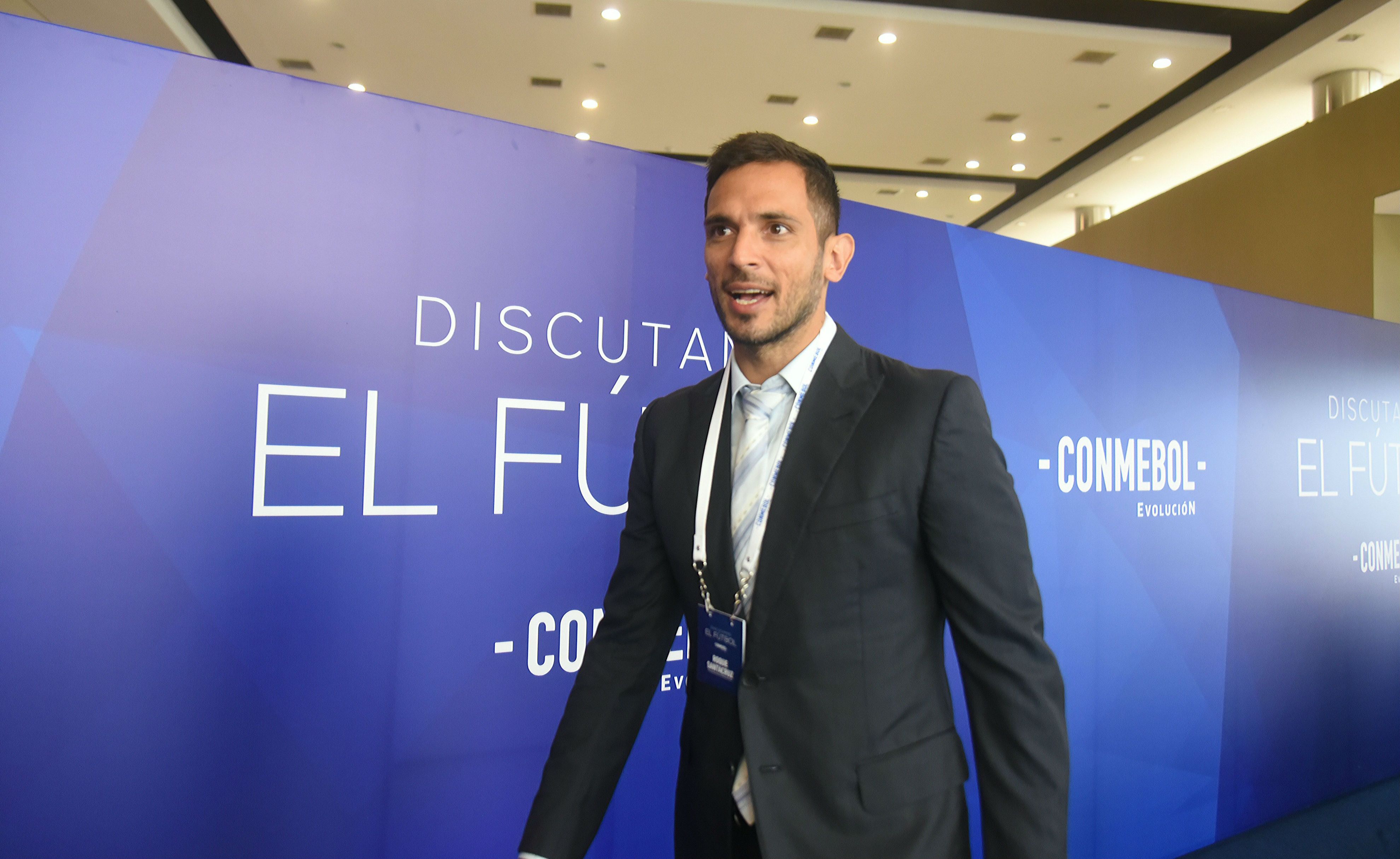 Santa Cruz Albirroja (Paraguay) 06-11-19