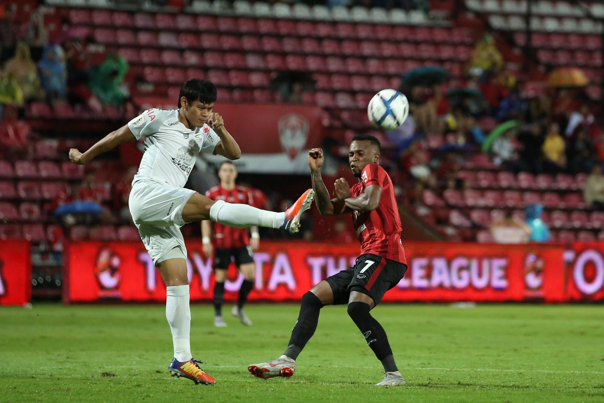 เอสซีจี เมืองทอง ยูไนเต็ด - ชลบุรี เอฟซี