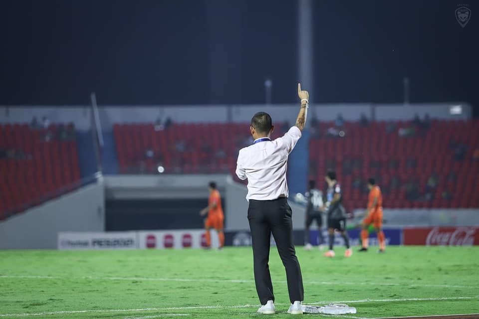 ธีระศักดิ์ โพธิ์อ้น