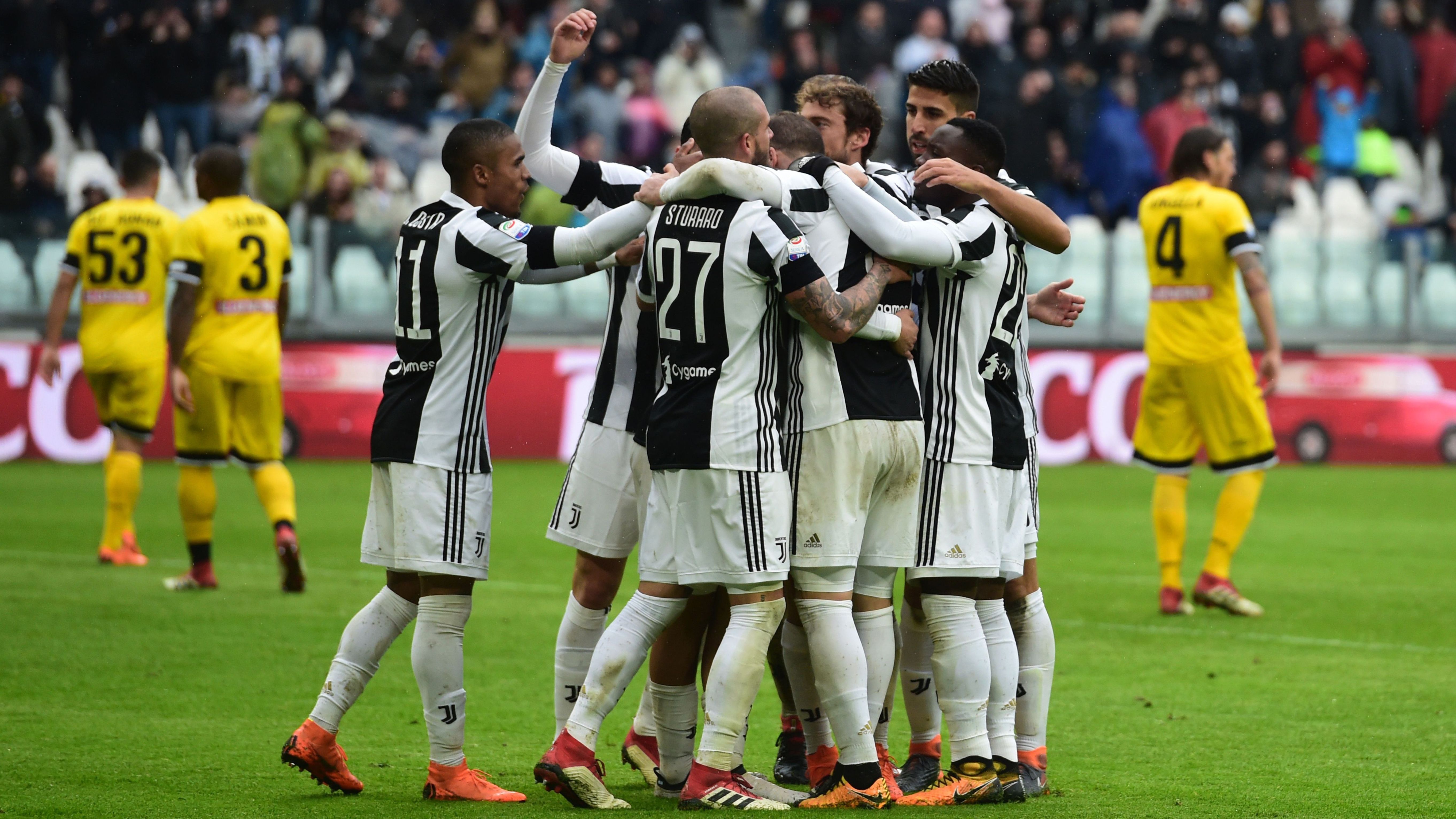 Juventus celebrating Udinese