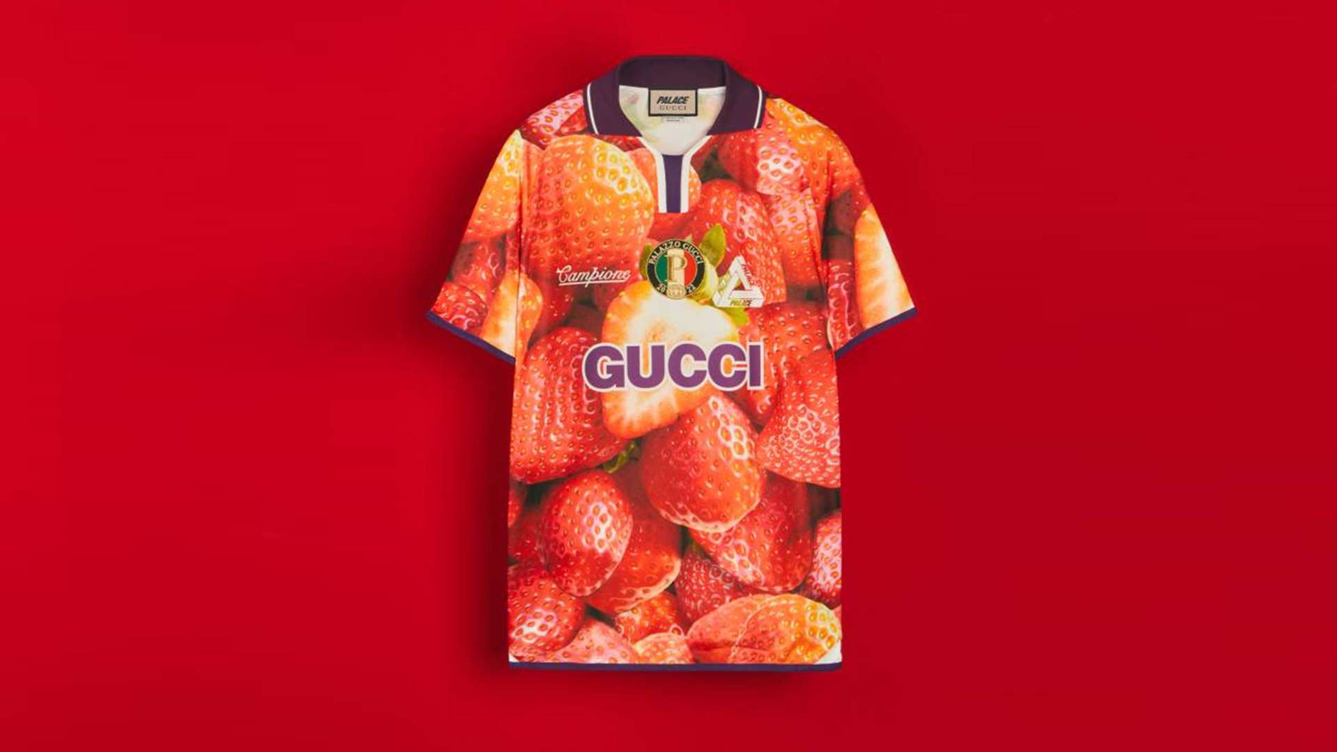 Palace Gucci Strawberry print technical jersey football T-shirt