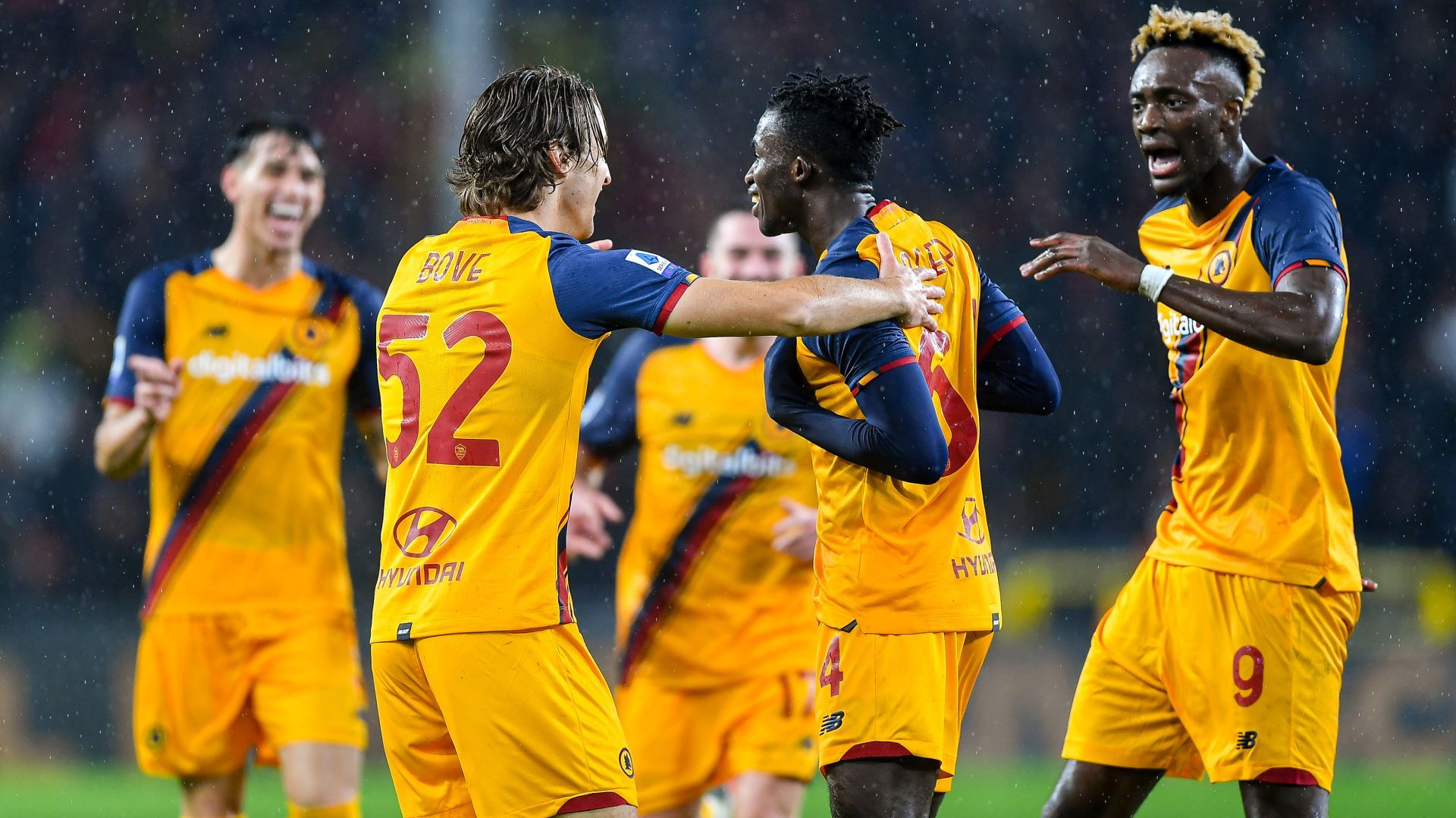 Roma celebrating 2021 2022