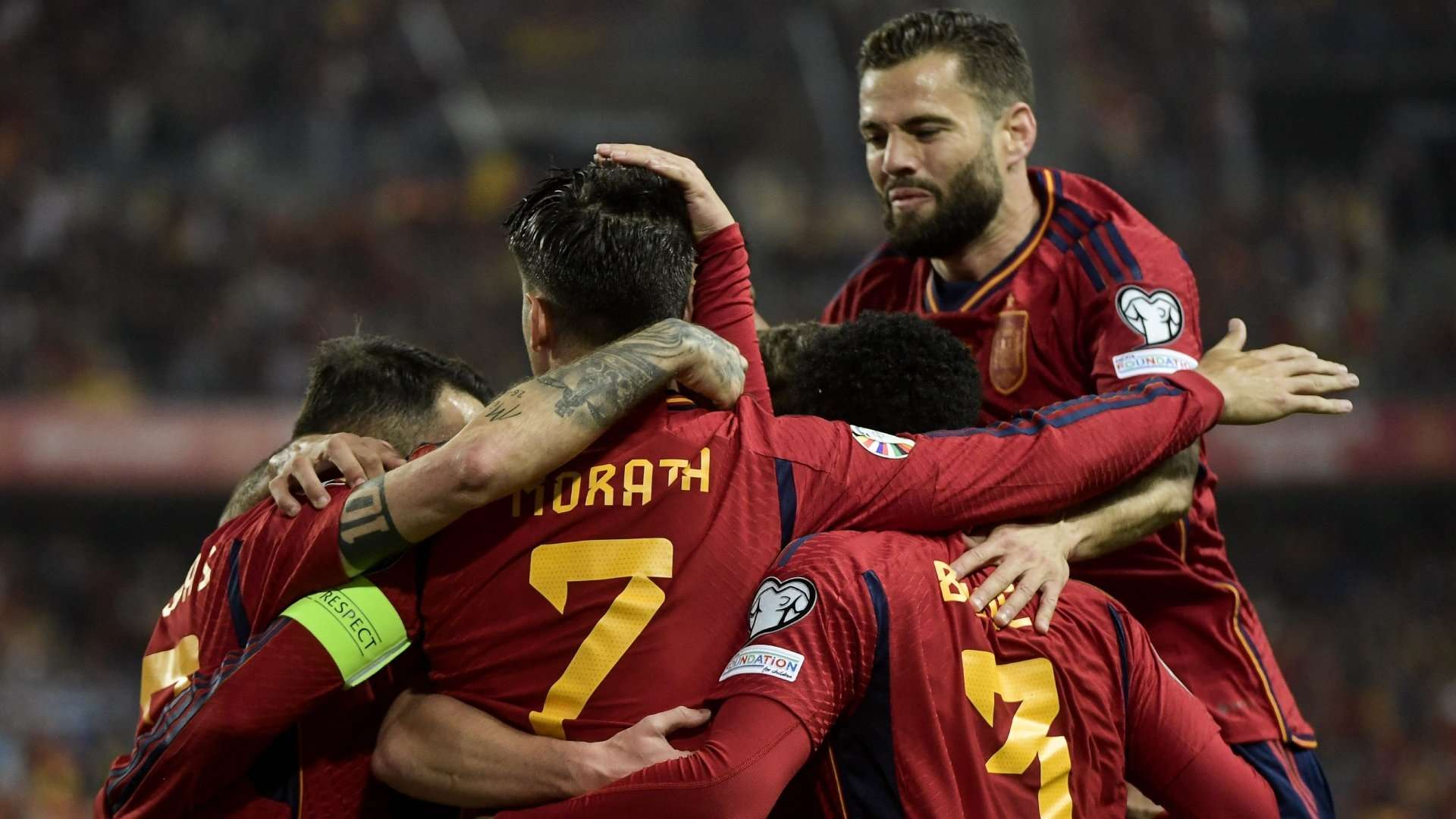 Spain celebrate Dani Olmo goal against Norway 2023