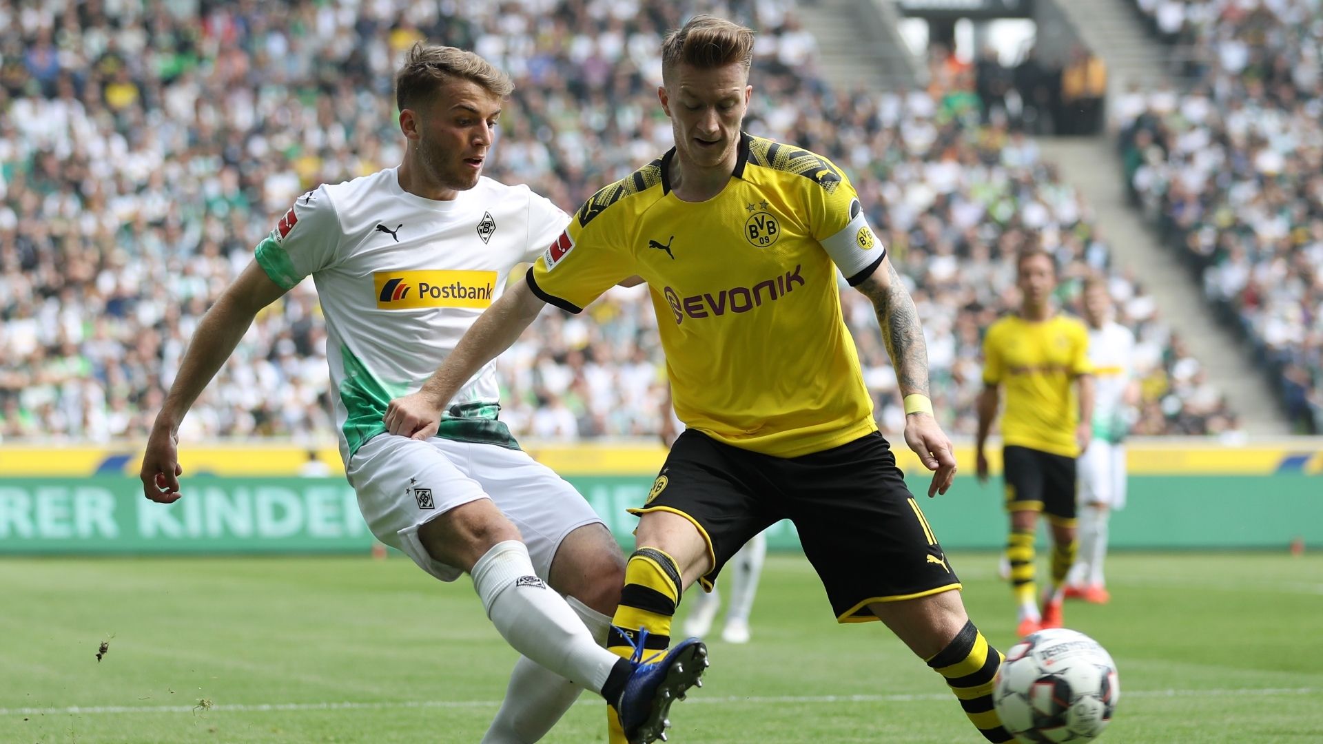 Fabian Johnson, Marco Reus, Gladbach vs Dortmund 2019