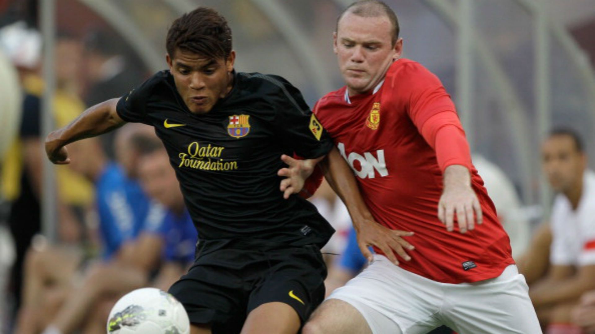 Jonathan dos Santos 5 260415