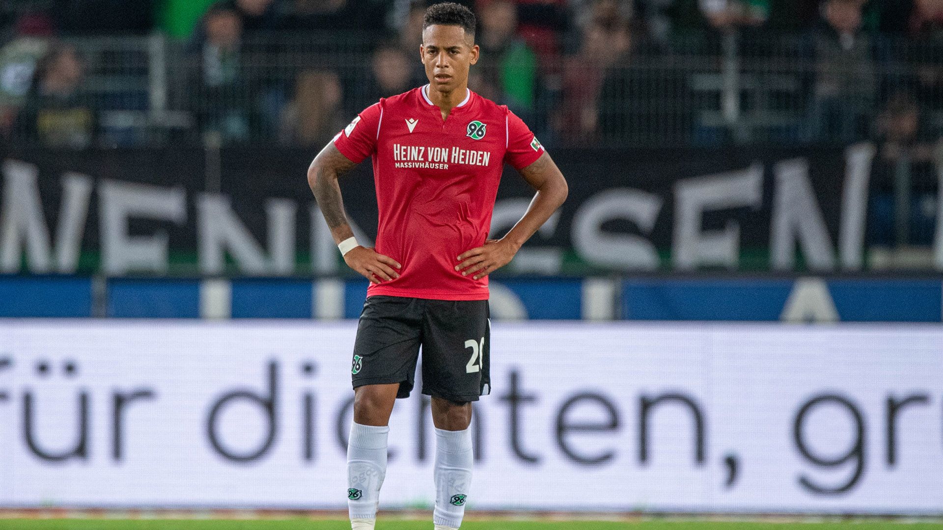 Dennis Aogo Hannover 96
