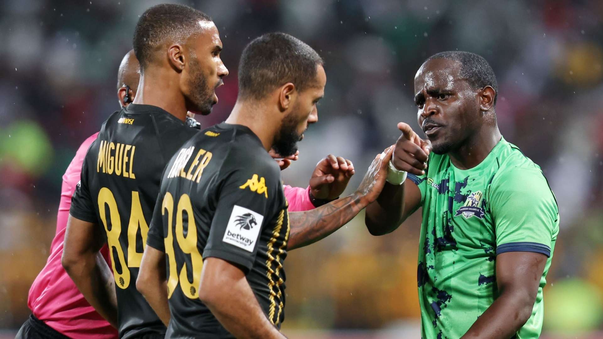 Inacio Miguel, Reeve Frosler and Gabadinho Mhando, Kaizer Chiefs vs Marumo Gallants