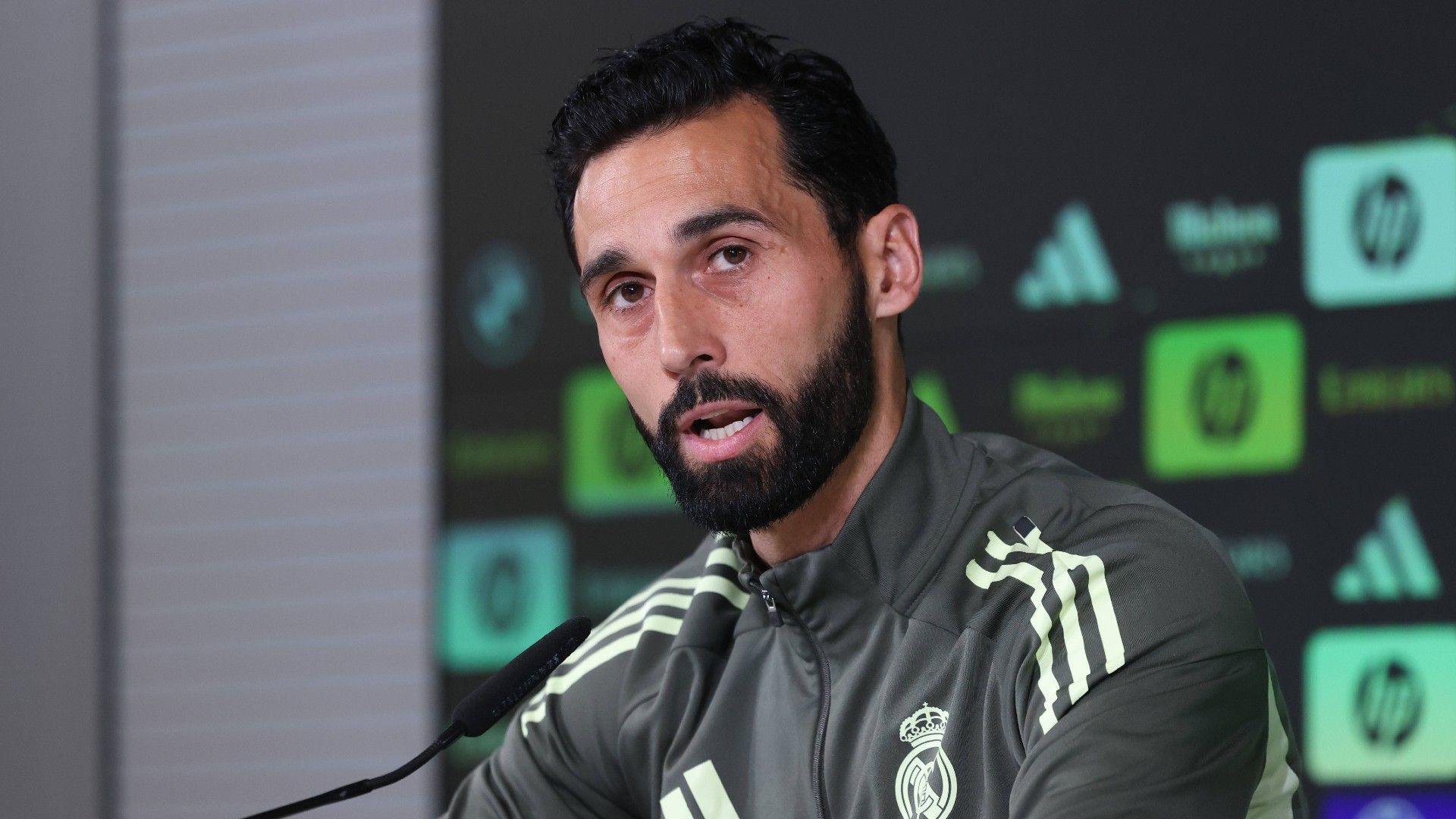 ALVARO ARBELOA REAL MADRID 