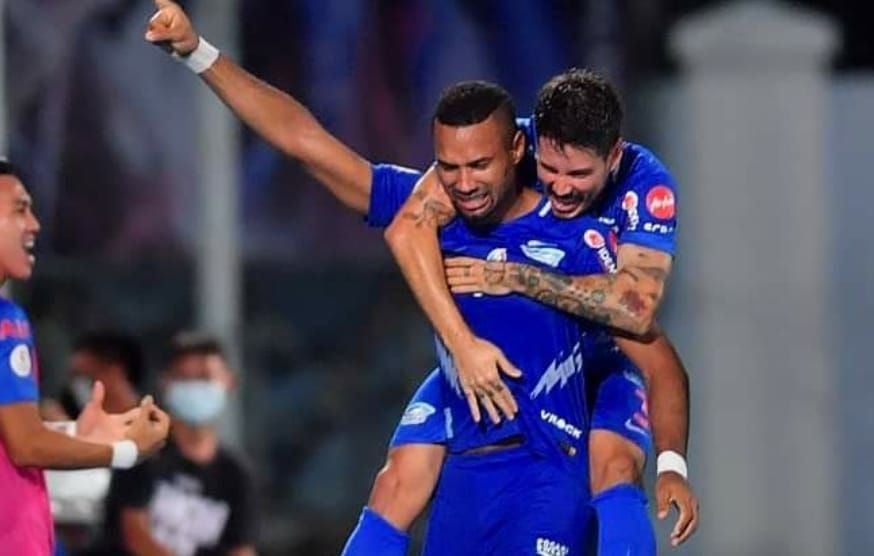 จูเนียร์ โลเปส