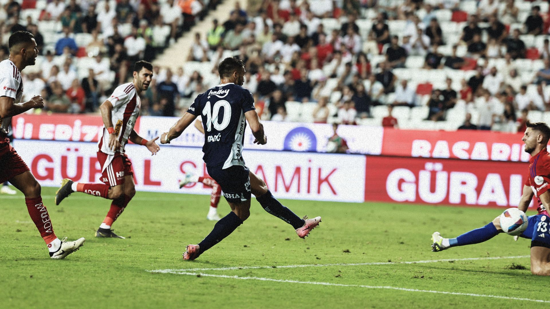 Antalyaspor-Fenerbahçe, Dusan Tadic