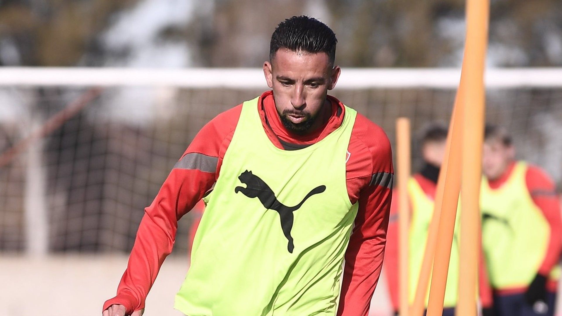 Mauricio Isla Independiente Entrenamiento 12082023