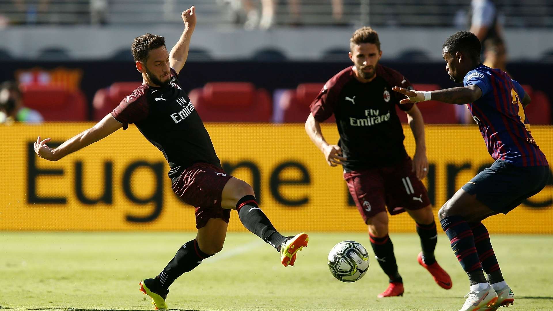 Hakan Calhanoglu Nelson Semedo Milan Barcellona ICC 2018 08052018