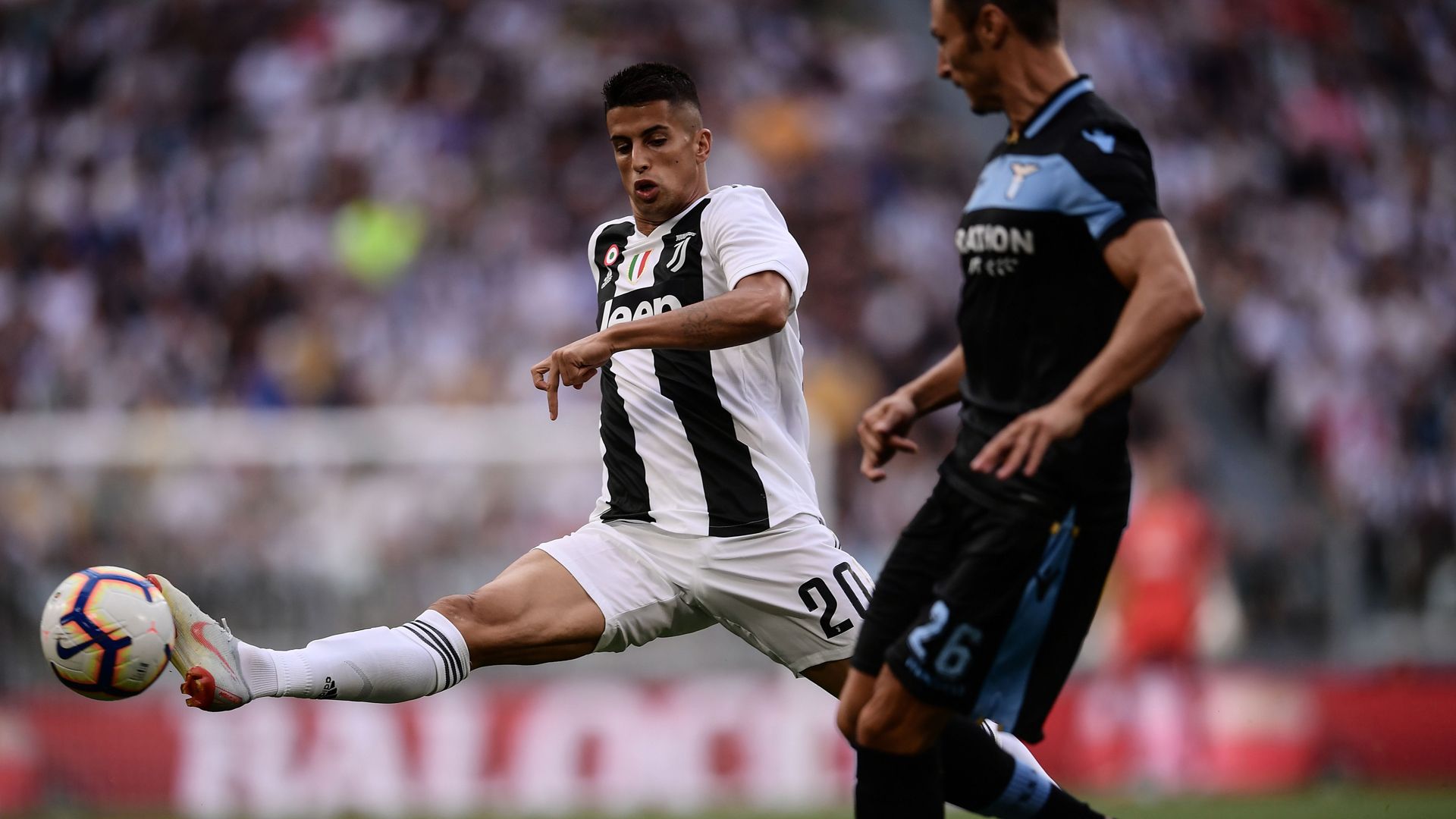Juventus Turin Lazio Rom Cancelo 25082018