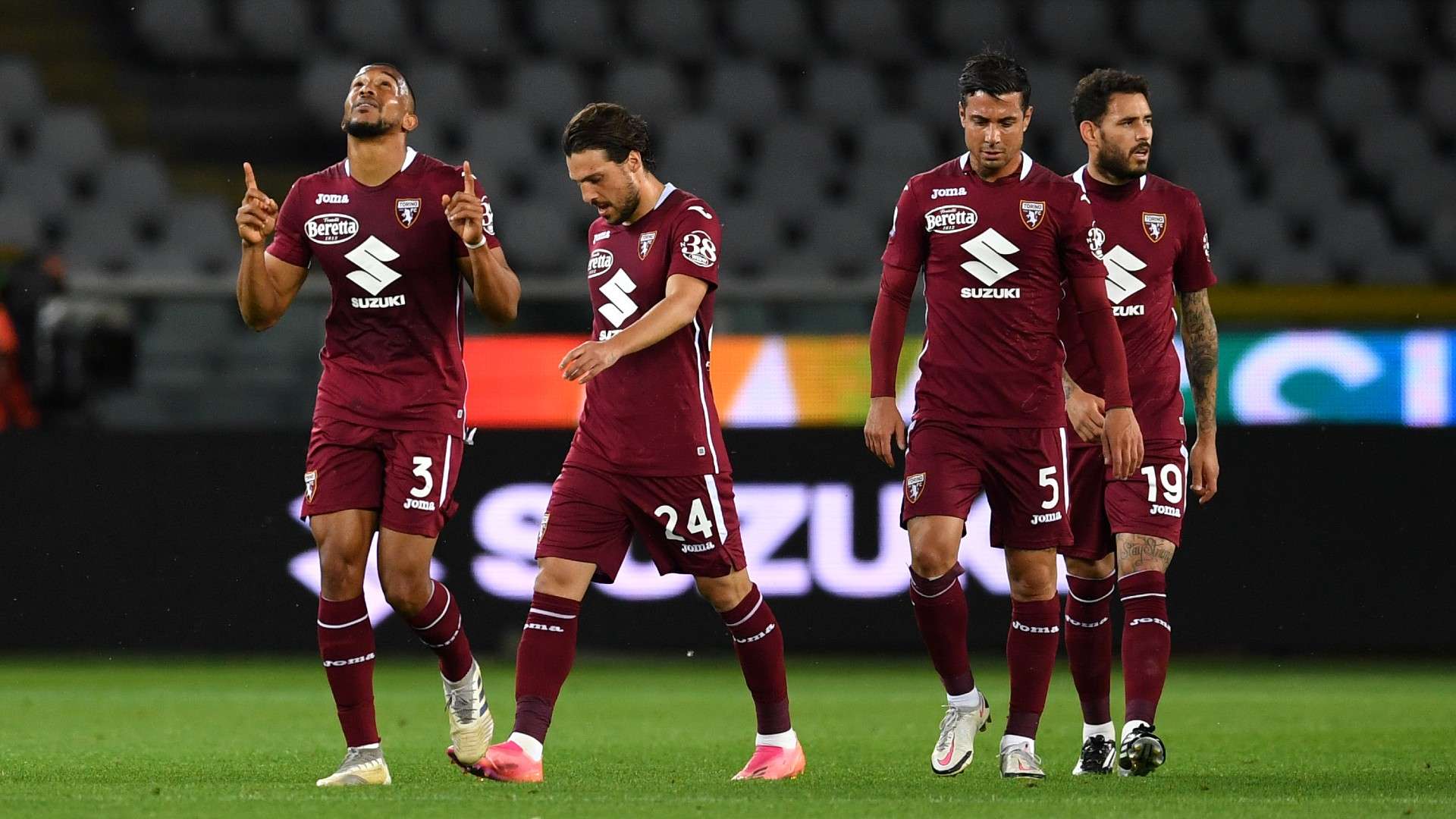 Bremer Torino celebrating Benevento