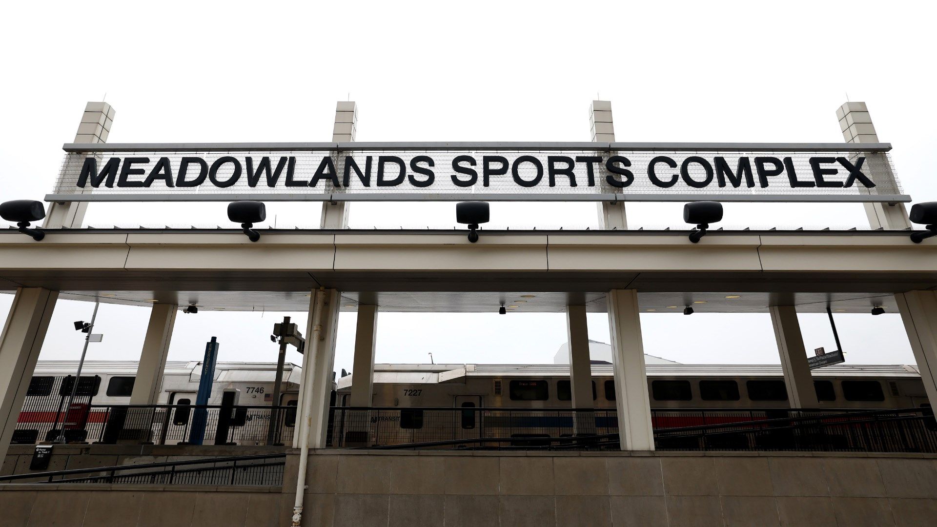 Meadowlands Sports Complex rail line MetLife Stadium