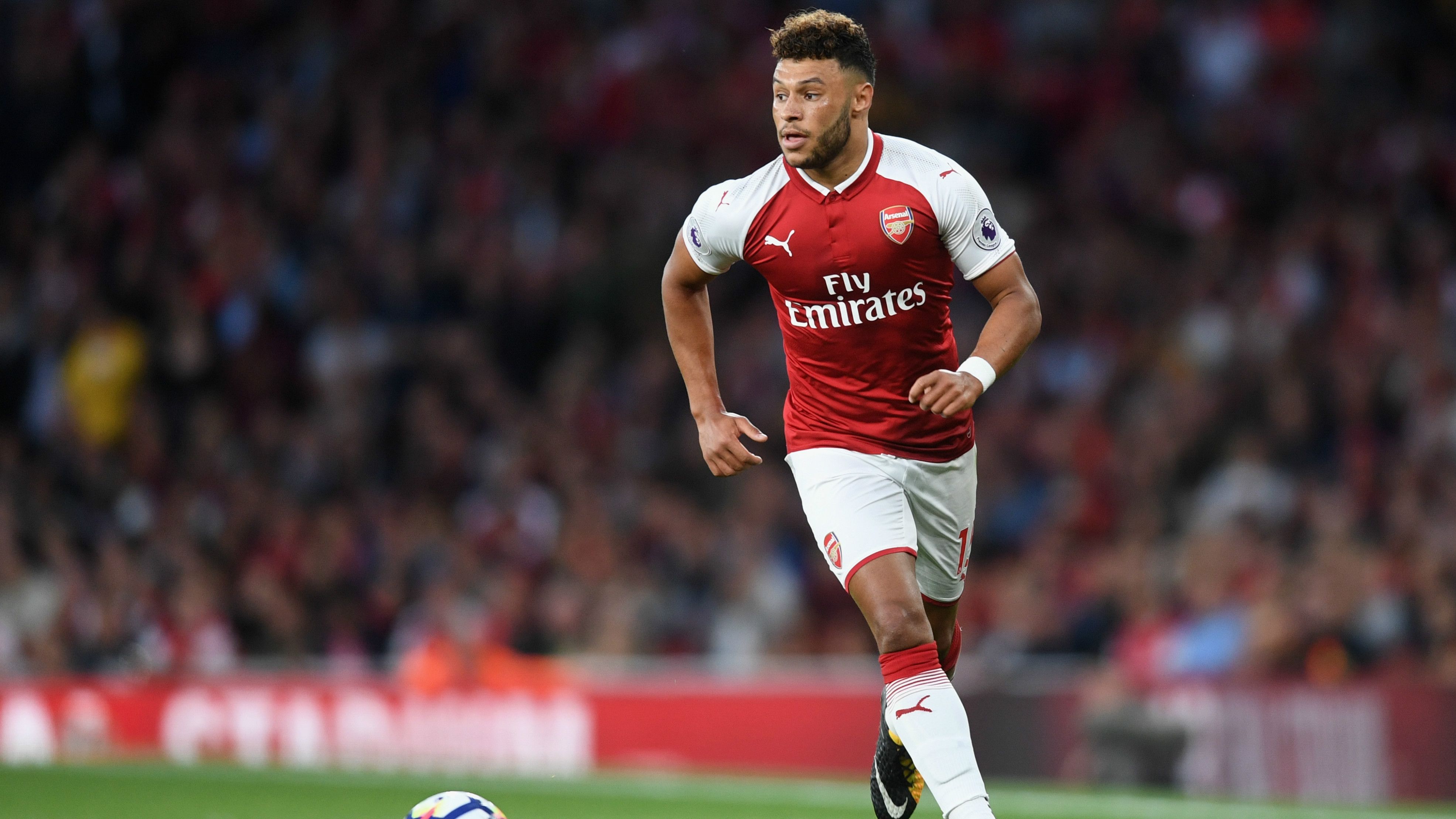 Alex Oxlade-Chamberlain arseal premier league 14082017