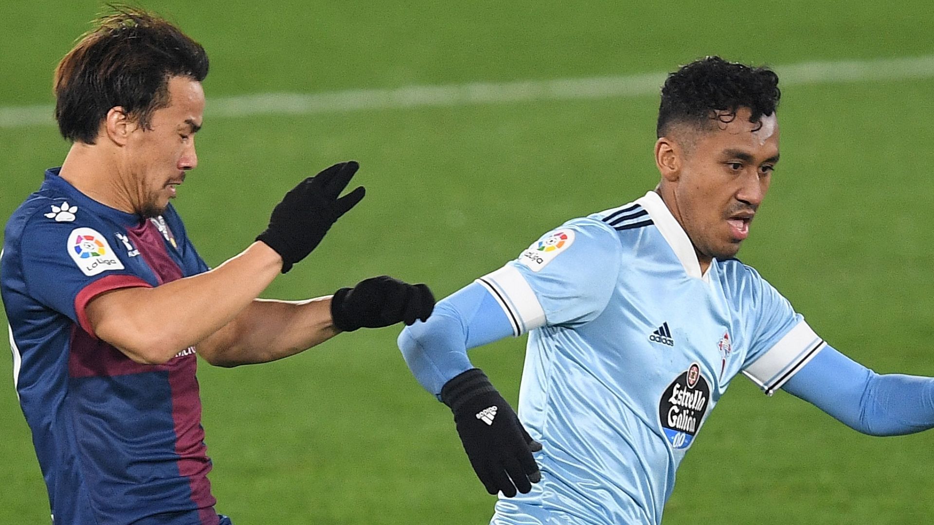 Celta Huesca Renato Tapia 30122020