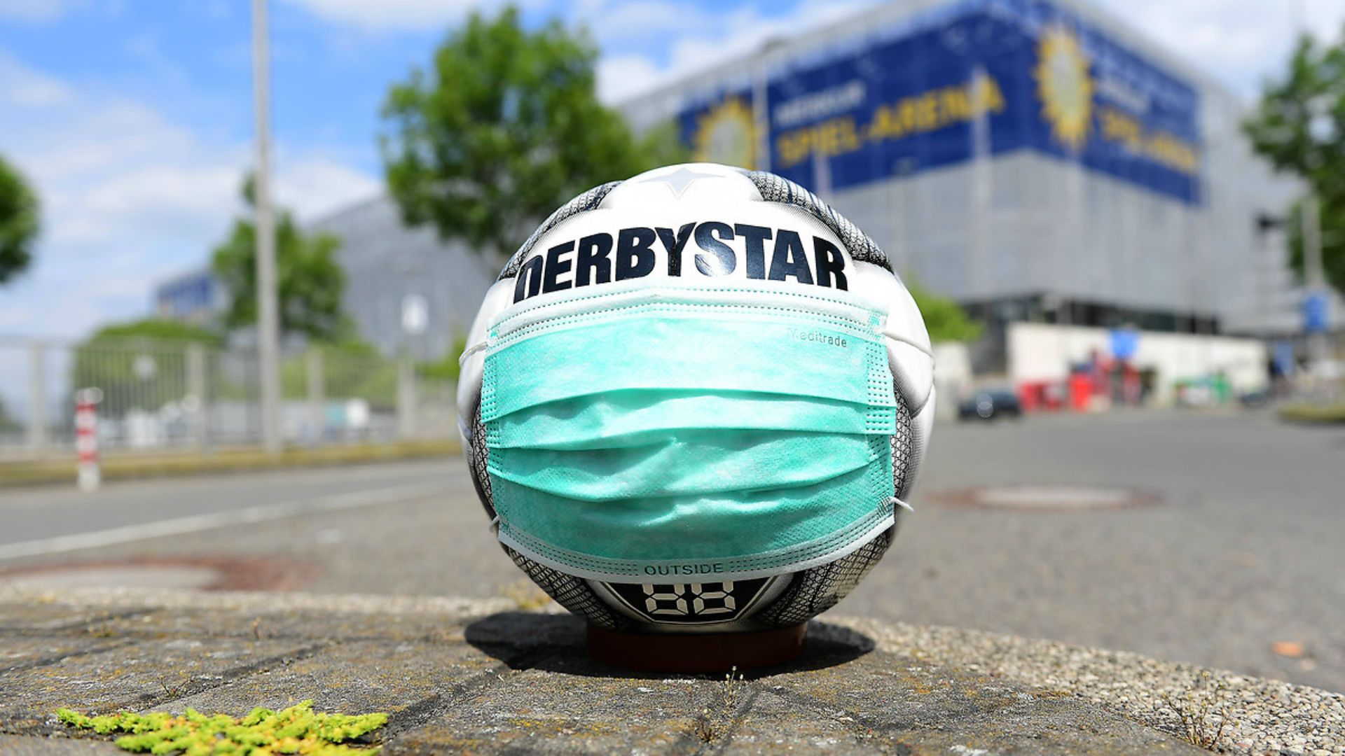 Bundesliga Ball Coronavirus