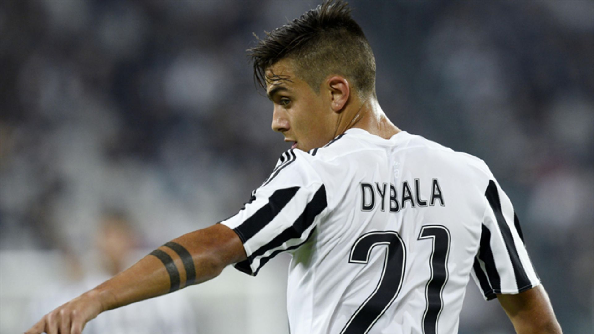 Paulo Dybala Juventus 16-17