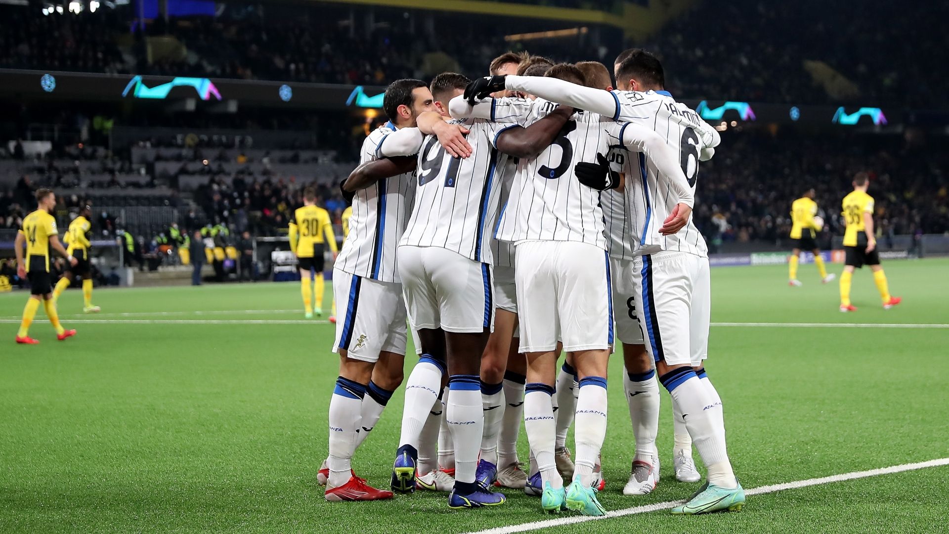  Young Boys Atalanta celebrating