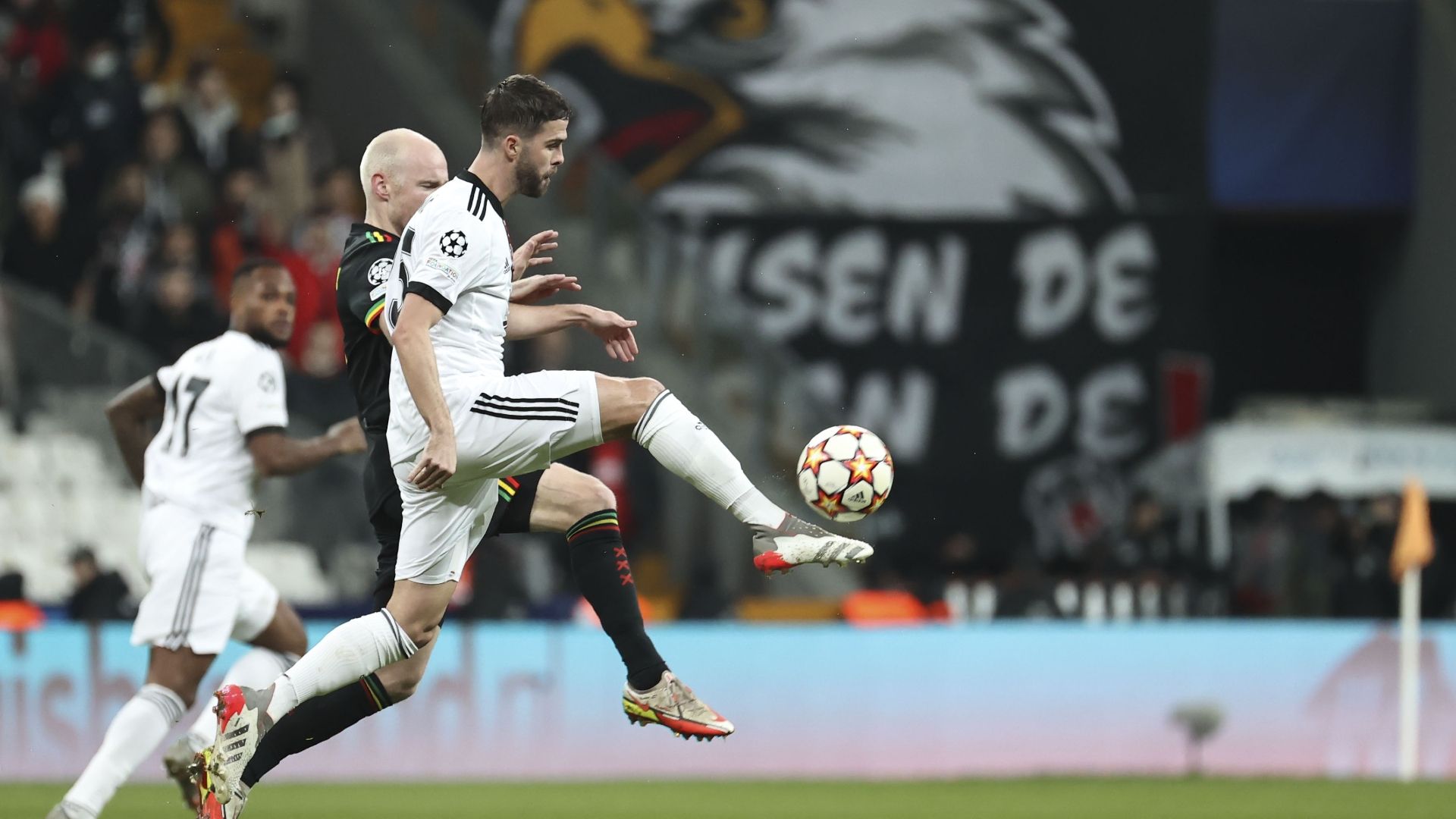 Miralem Pjanic Beşiktaş vs Ajax 11242021