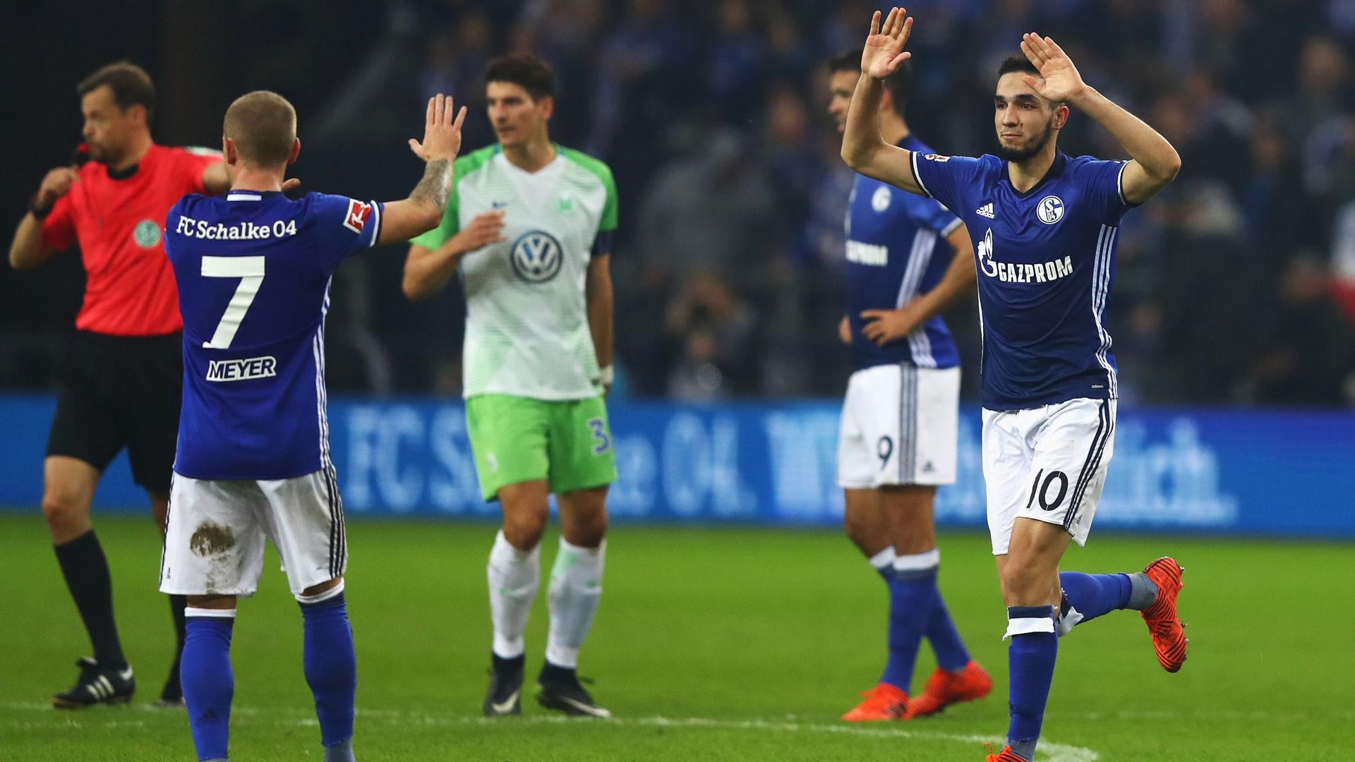 Schalke Wolfsburg Bundesliga Meyer Bentaleb 28102017