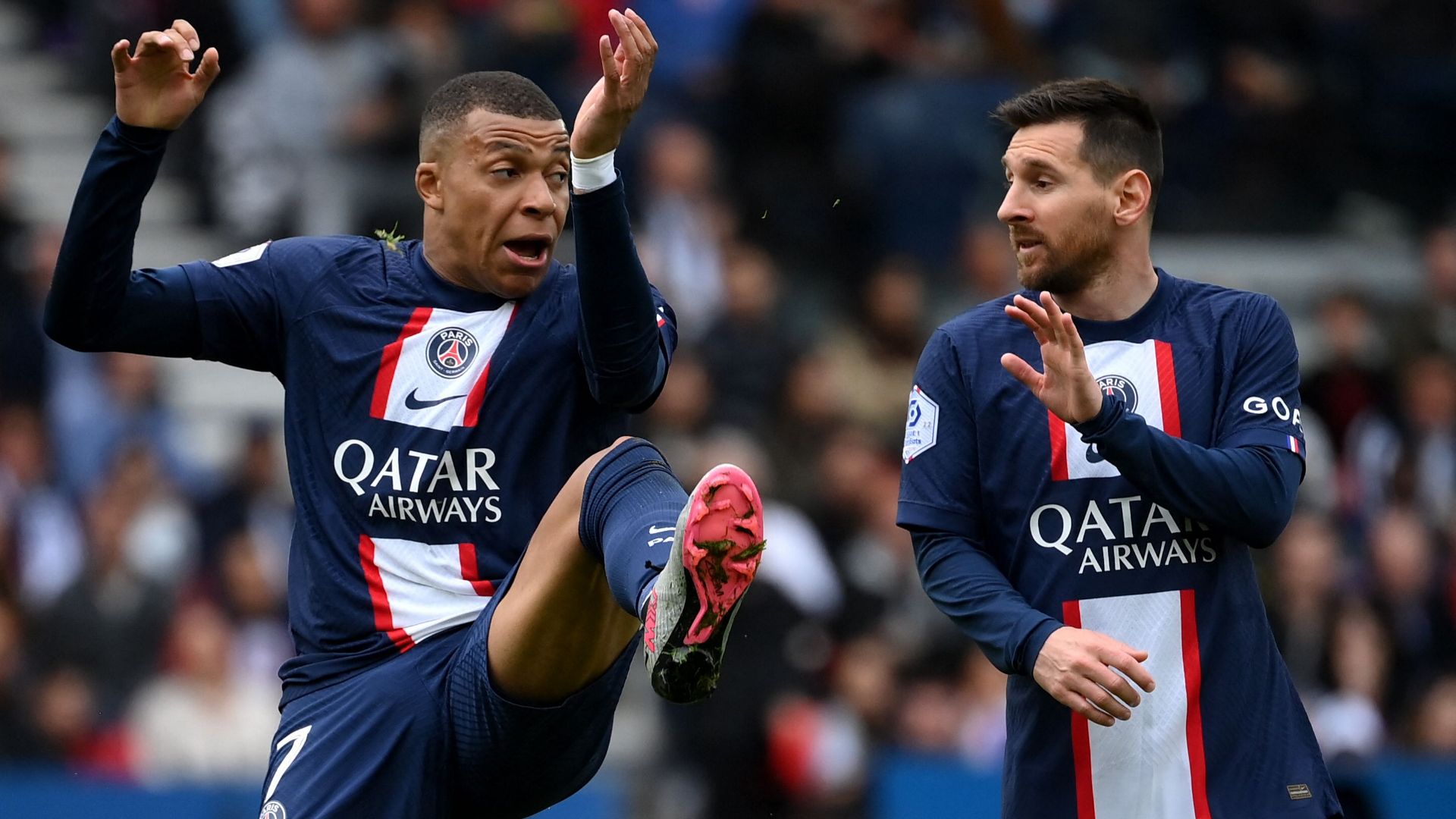 Kylian Mbappe Lionel Messi PSG 2022-23