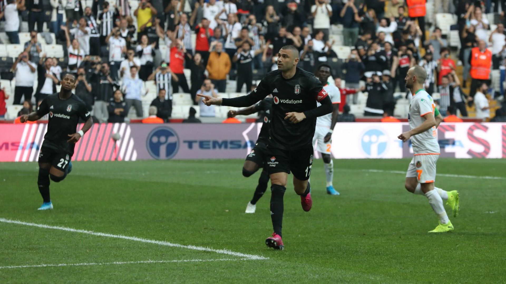 Besiktas Alanyaspor Burak Yilmaz Super Lig 10062019