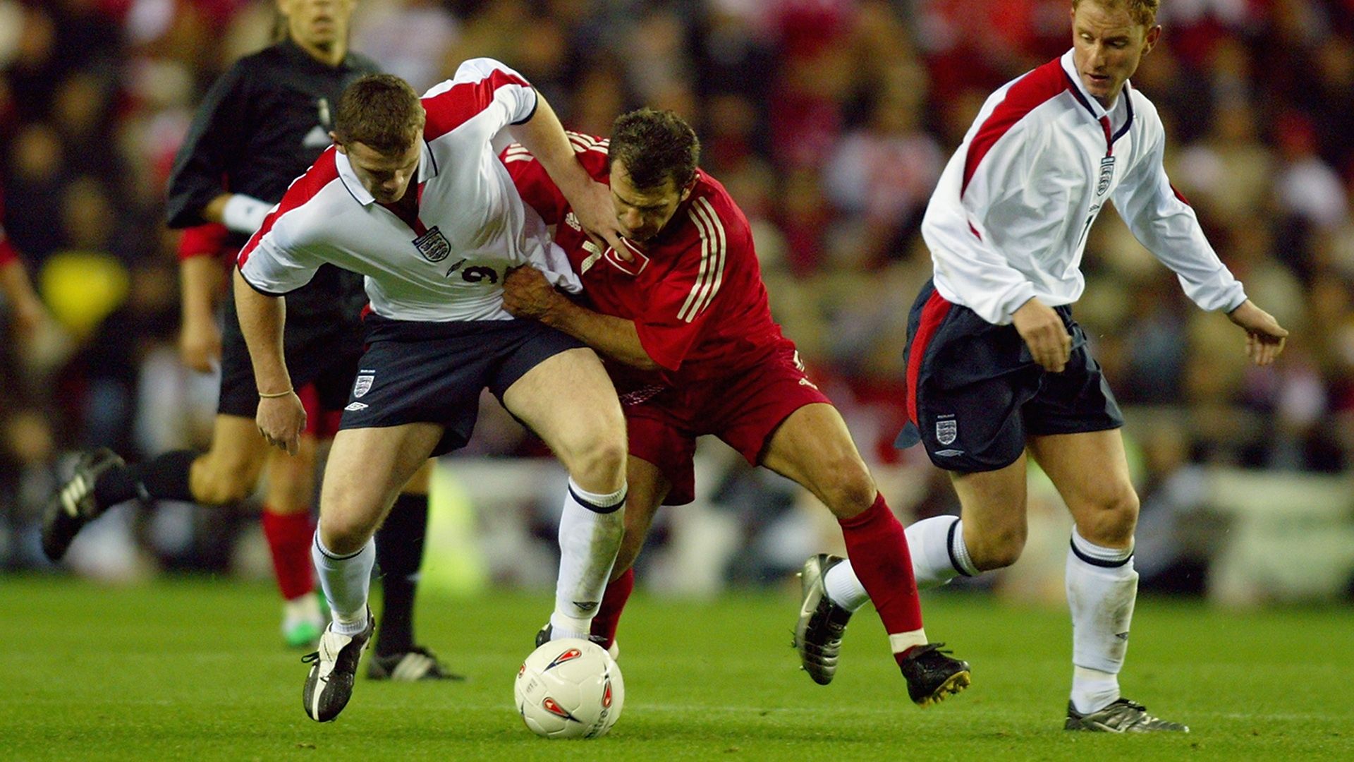 Wayne Rooney England Turkey Euro 2004 qualification 02042003