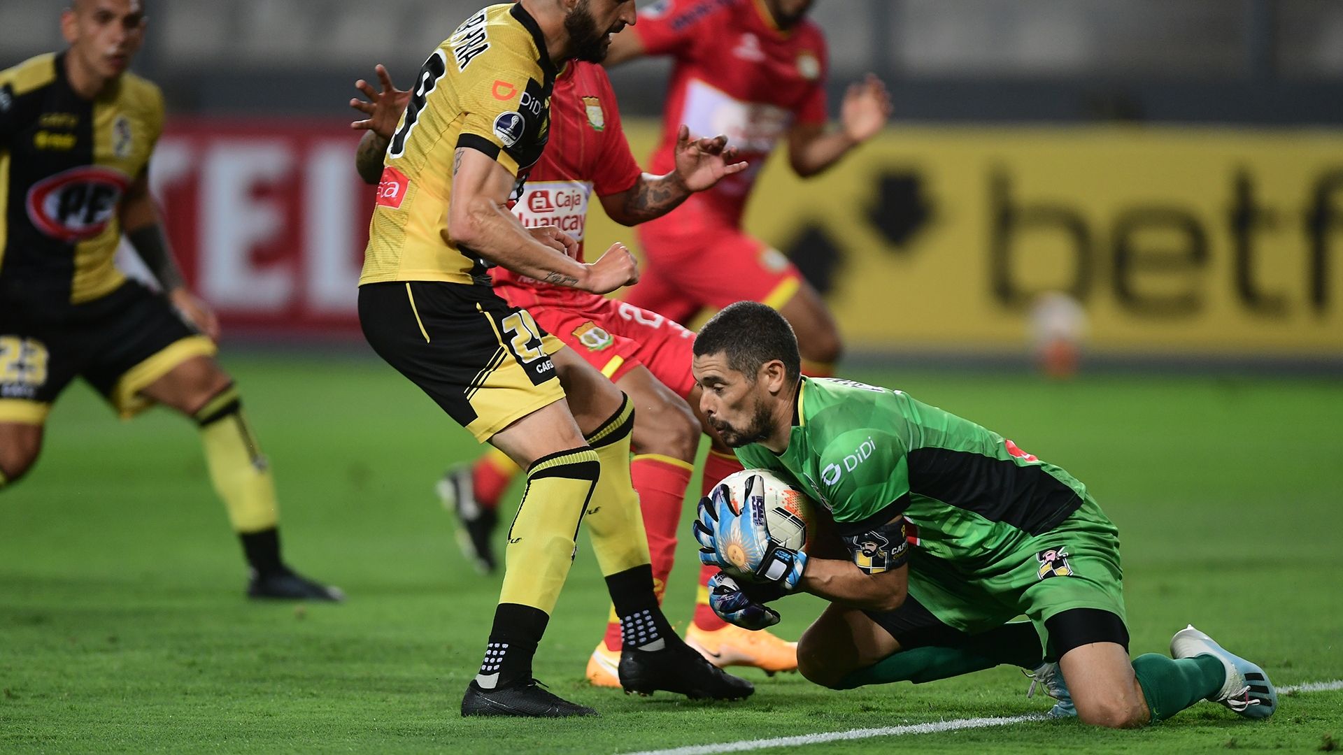 021220 Coquimbo Unido y Sport Huancayo en Lima Matías Cano