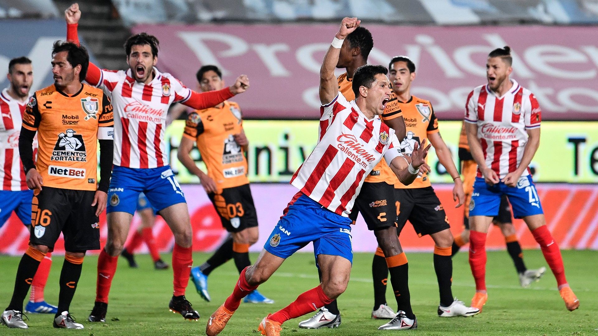 Chivas Guardianes 2021 Jesús Molina