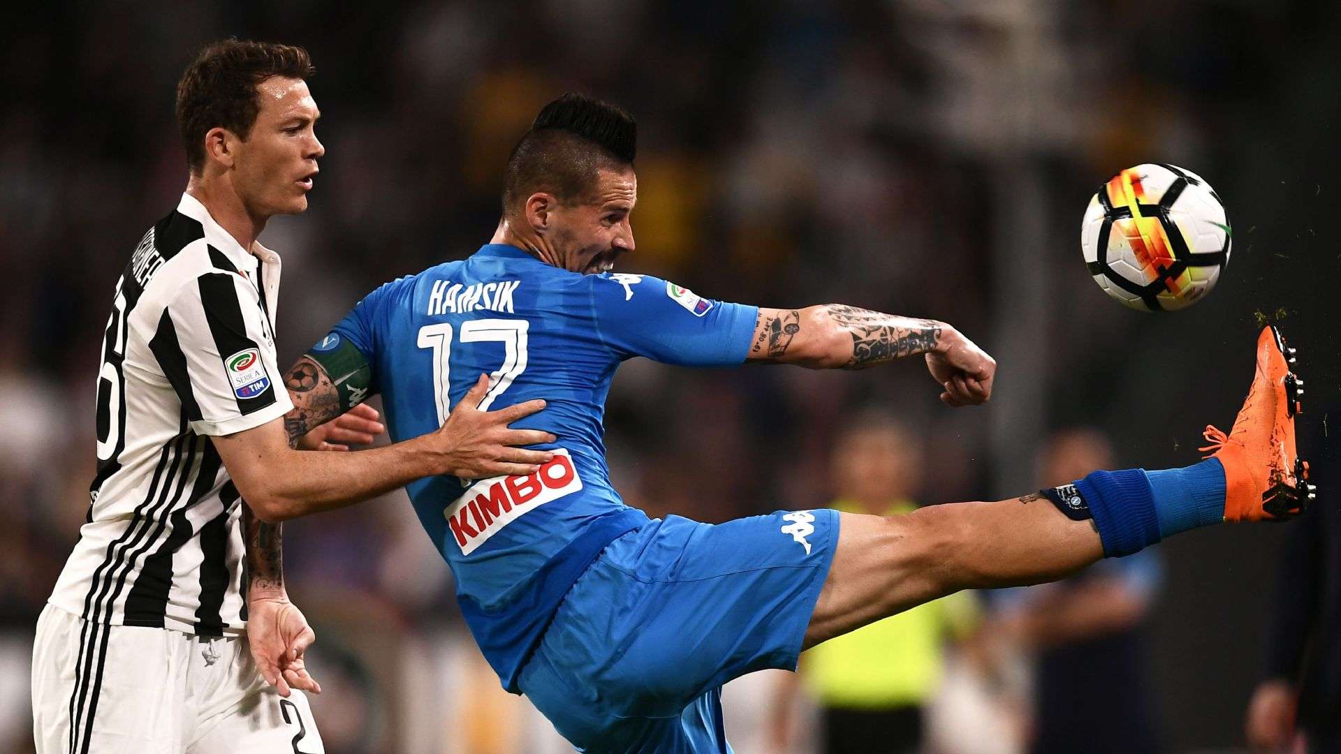 Marek Hamsik Stephan Lichtsteiner Juventus Napoli Serie A